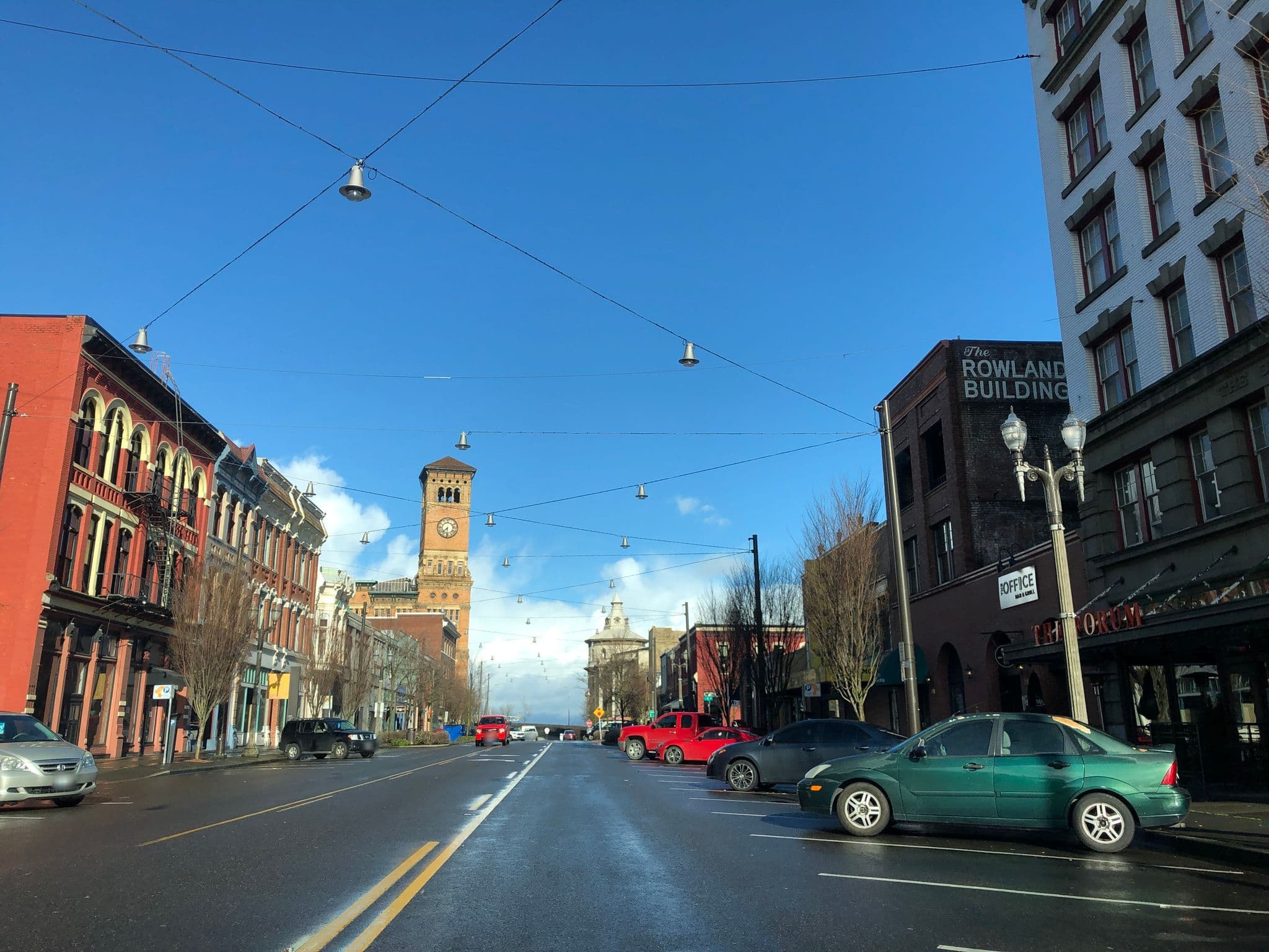 Street view near Hotel Olympus, Tacoma — © boardlong13 (CC BY-SA · Mapillary)