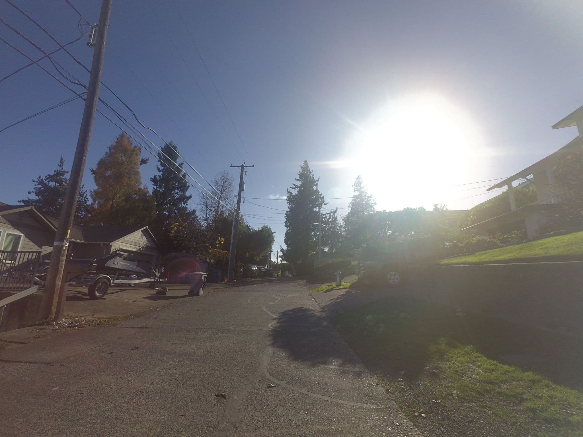 Street view near Day Island Bed and Breakfast, University Place — © jaku103 (CC BY-SA · Mapillary)