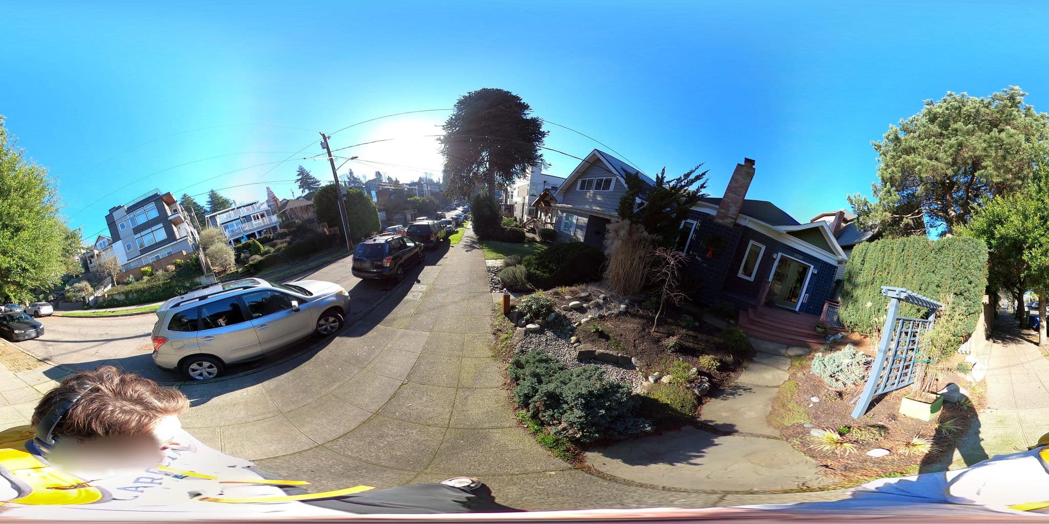 Street view near Seattle Space (Airbnb), Seattle — © mau448 (CC BY-SA · Mapillary)