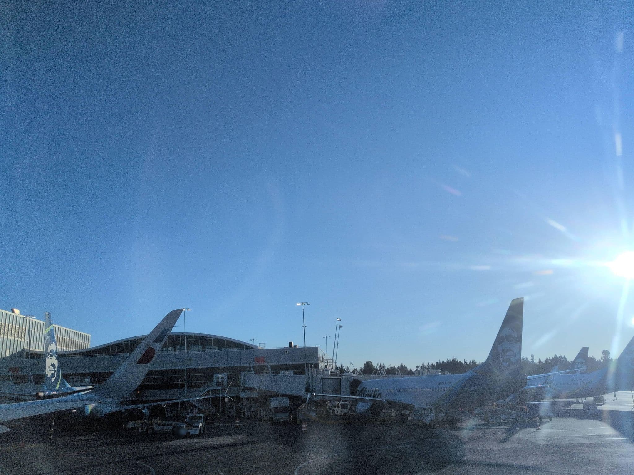Street view near The Citizen Hotel, SeaTac — © Lumikeiju (CC BY-SA · Mapillary)