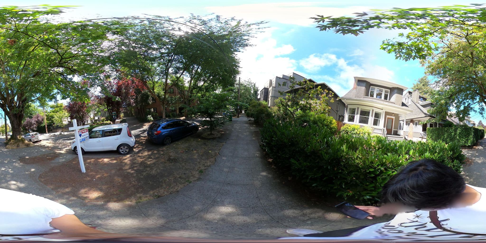 Street view near Bed and Breakfast on Capitol Hill, Seattle — © kevatwork (CC BY-SA · Mapillary)