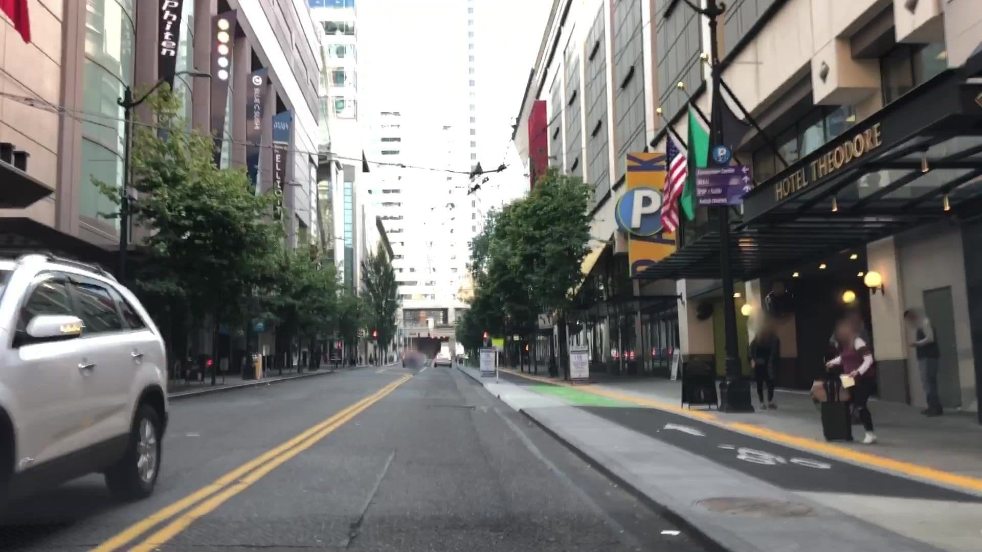 Street view near The Roosevelt Hotel, Seattle — © lvl5 (CC BY-SA · Mapillary)