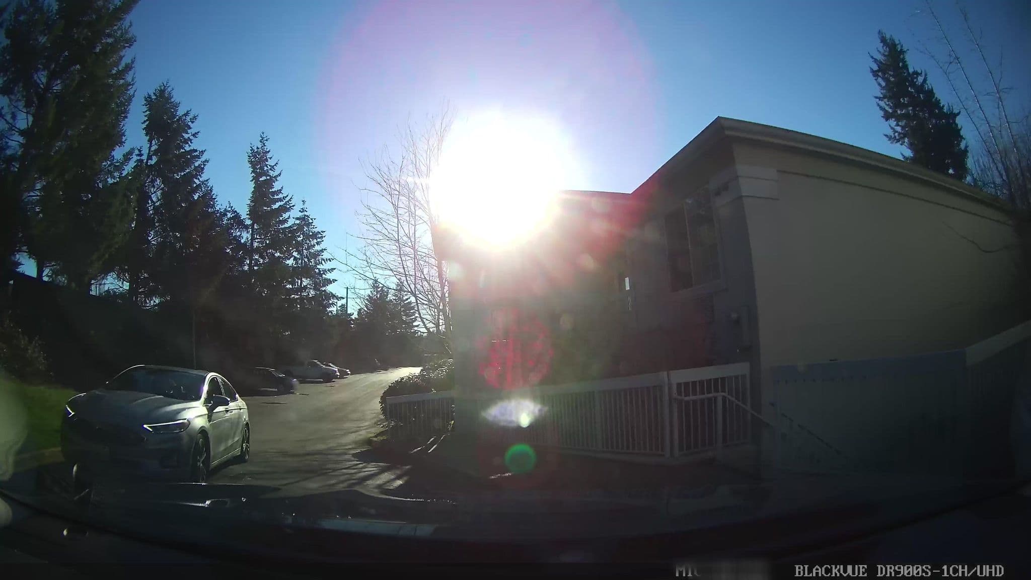Street view near Motel 6, Mountlake Terrace — © damnitgetmybeer (CC BY-SA · Mapillary)