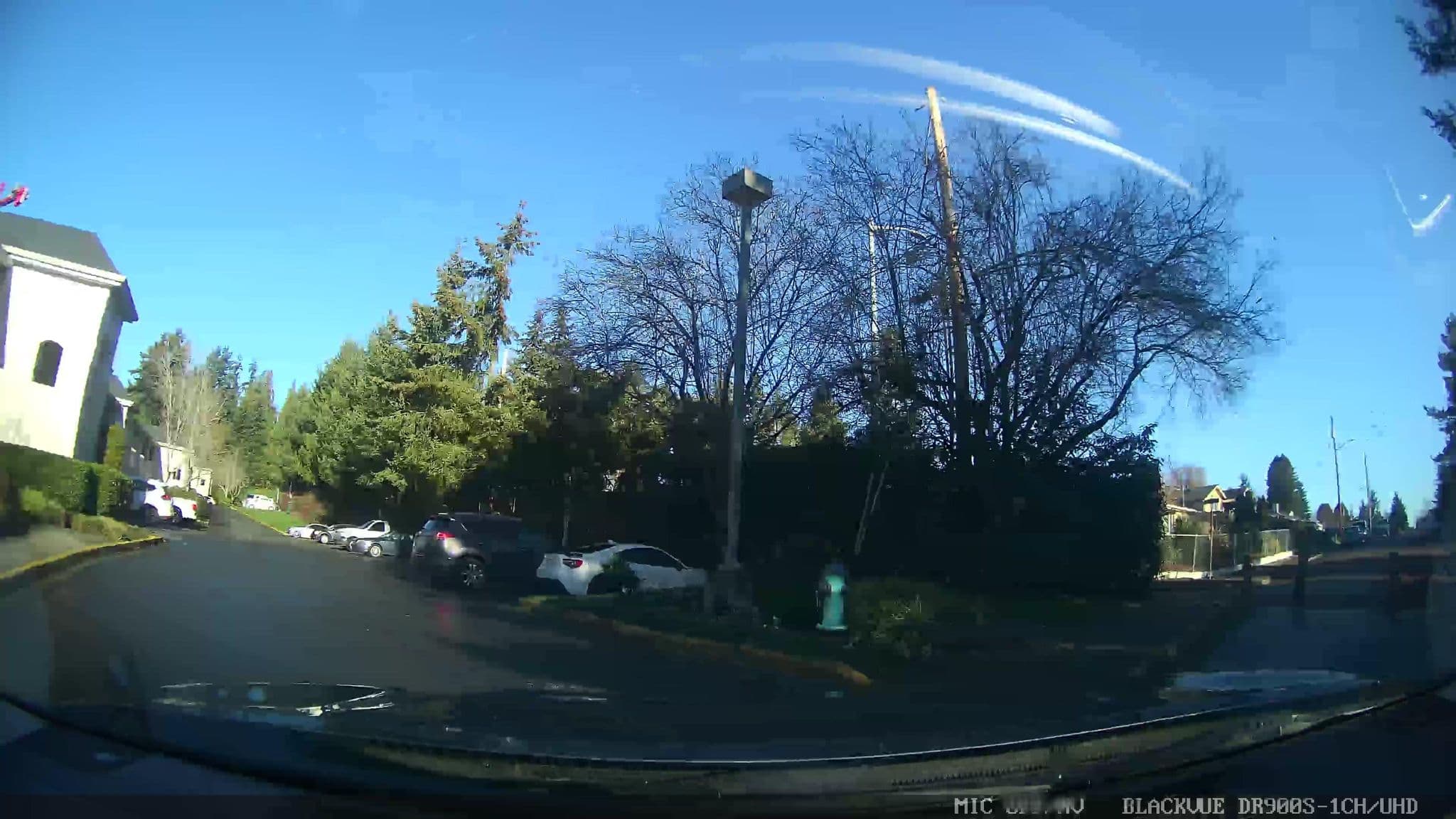 Street view near Studio 6, Mountlake Terrace — © damnitgetmybeer (CC BY-SA · Mapillary)