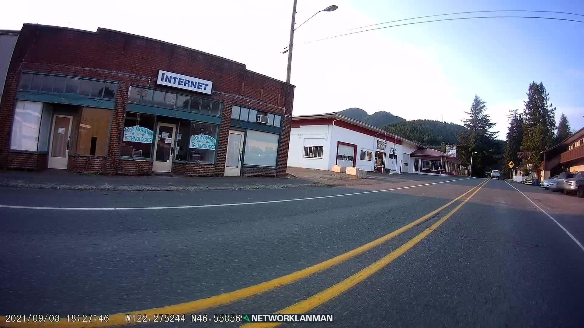 Street view near Roys Motel, Eatonville — © networklanman (CC BY-SA · Mapillary)