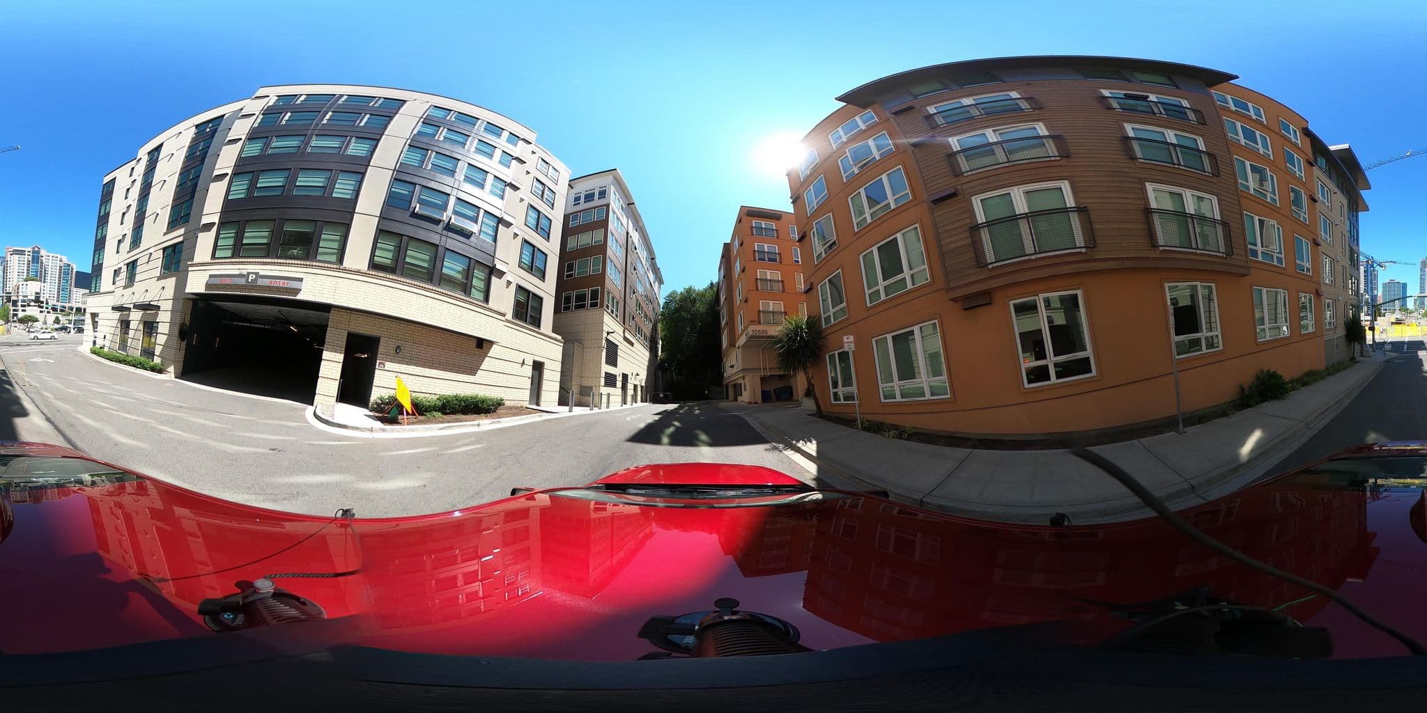 Street view near Oakwood at Main Street Flats, Bellevue — © WavyPanels (CC BY-SA · Mapillary)