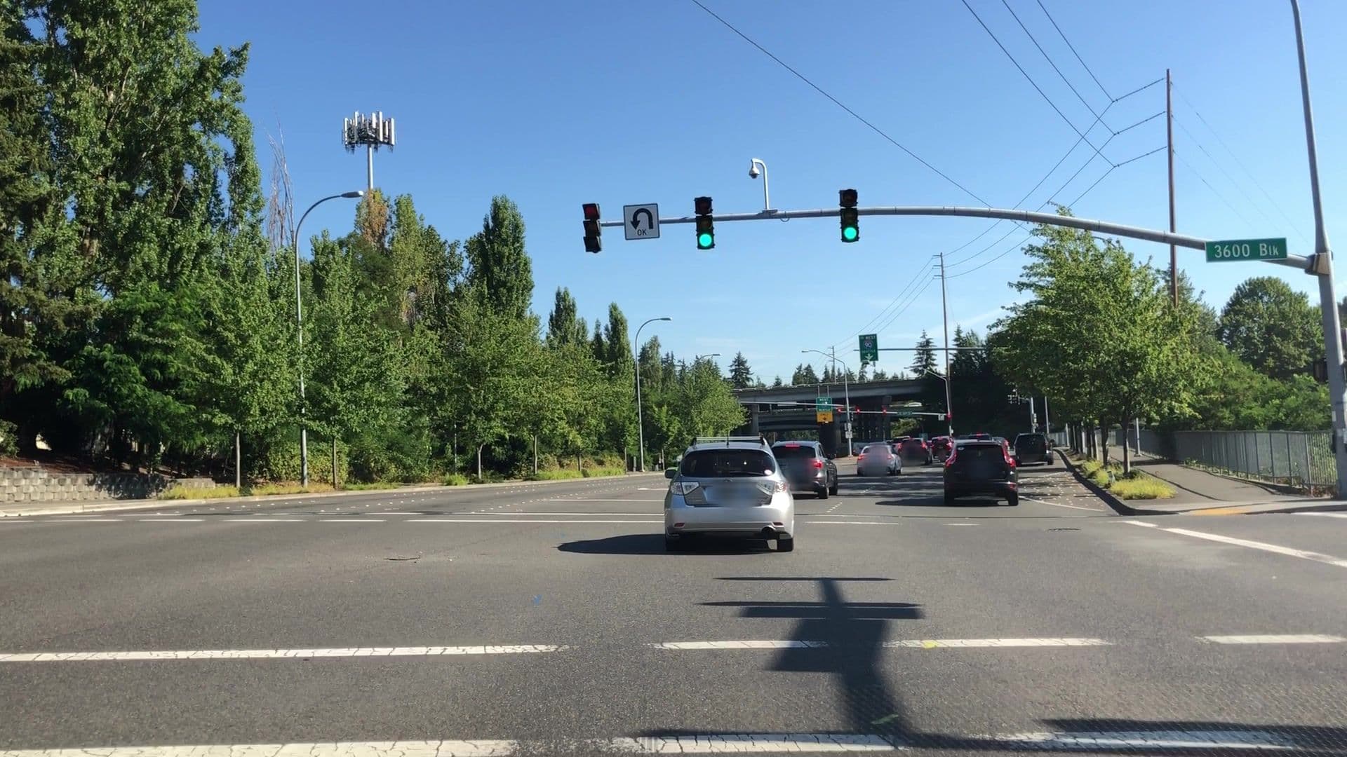 Street view near Motricity, Eastgate — © lvl5 (CC BY-SA · Mapillary)