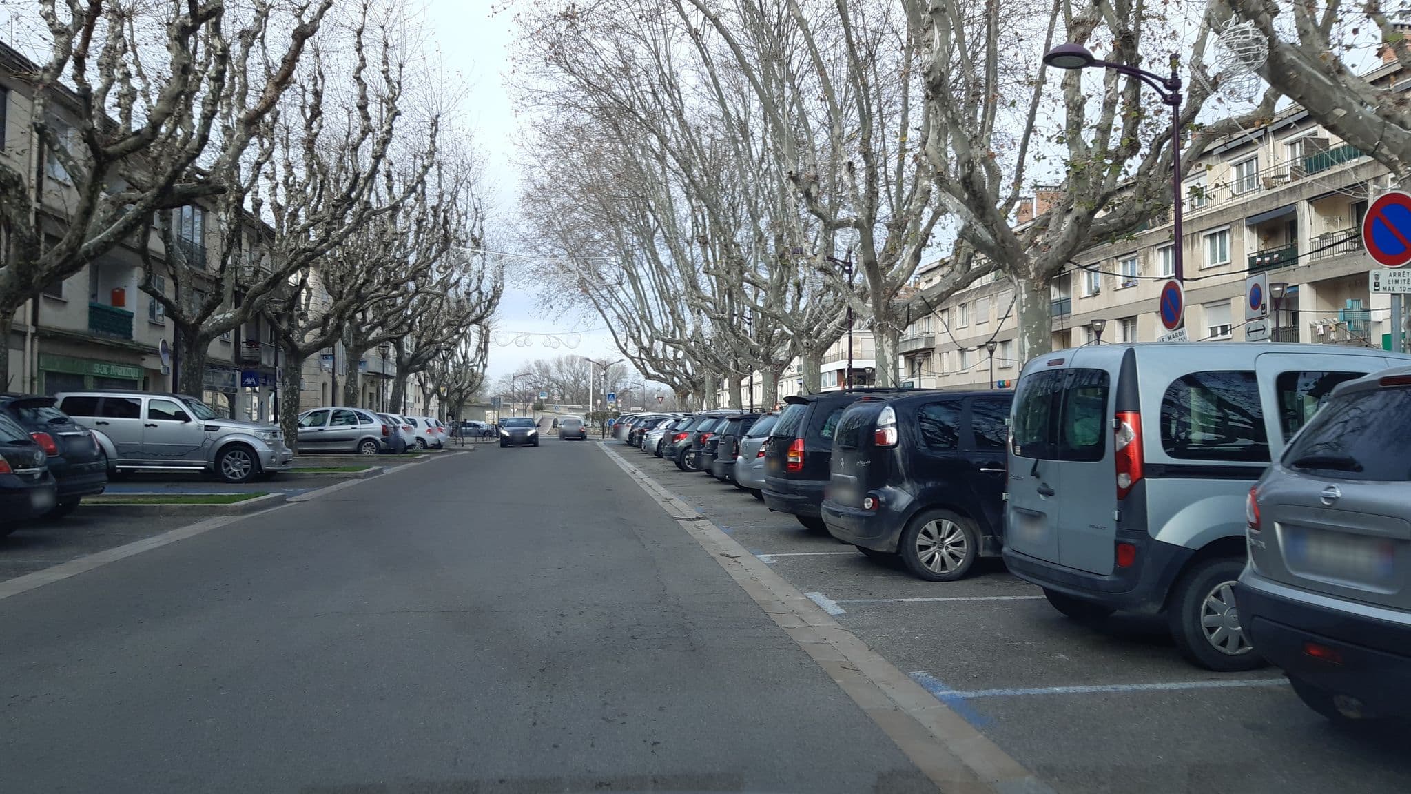Street view near Hôtel Le Provençal, Tarascon — © gremi (CC BY-SA · Mapillary)