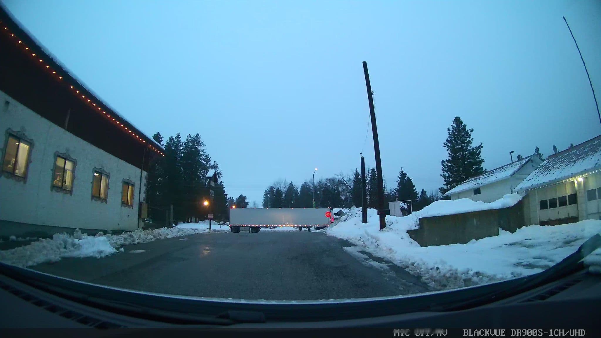 Street view near Love Leavenworth Vacation Rentals, Cashmere — © damnitgetmybeer (CC BY-SA · Mapillary)
