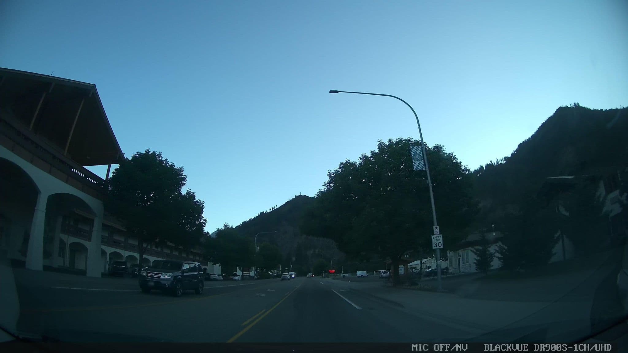 Street view near Fair Bridge Inn & Suites, Cashmere — © damnitgetmybeer (CC BY-SA · Mapillary)