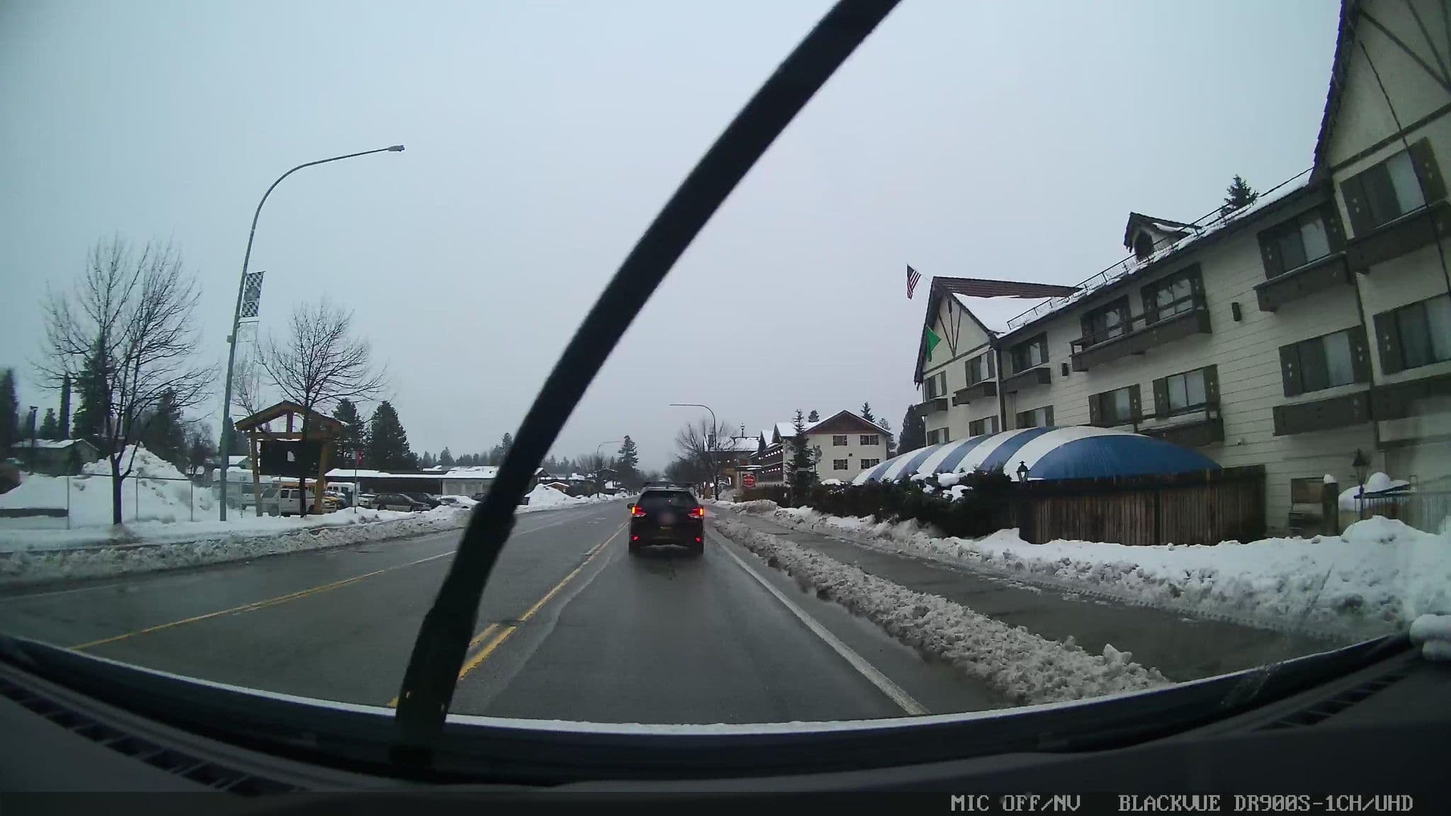 Street view near Howard Johnson Express Inn, Cashmere — © damnitgetmybeer (CC BY-SA · Mapillary)