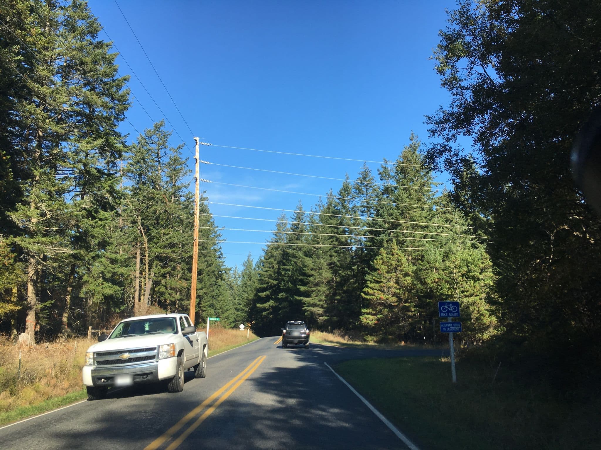 Street view near Cottage In The Barn At Dragonfly Farm, Friday Harbor — © almccon (CC BY-SA · Mapillary)