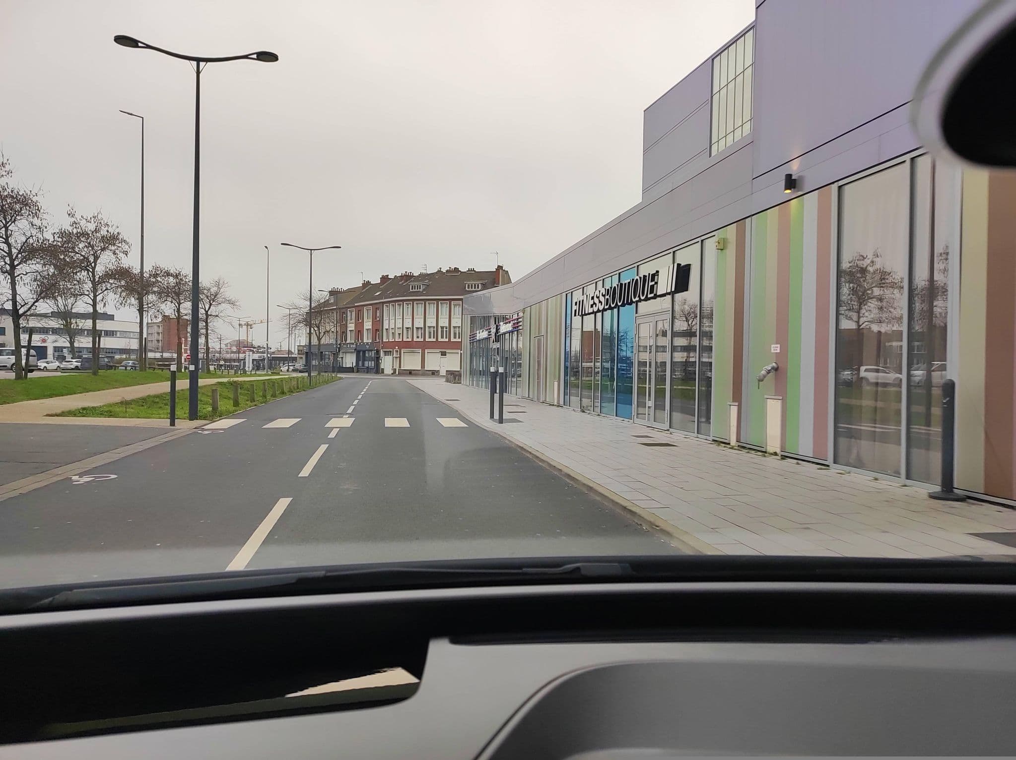 Street view near Mercure Dunkerque Centre Gare, Dunkirk — © Ritchy210 (CC BY-SA · Mapillary)