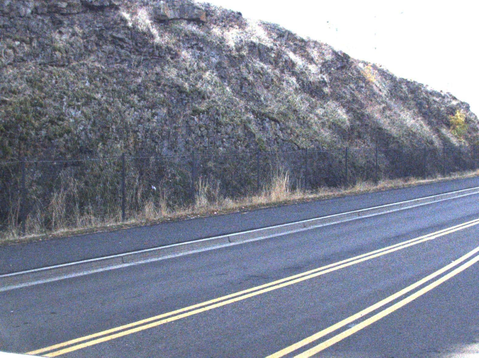 Street view near Hilltop Restaurant, Pullman — © jacksoe (CC BY-SA · Mapillary)