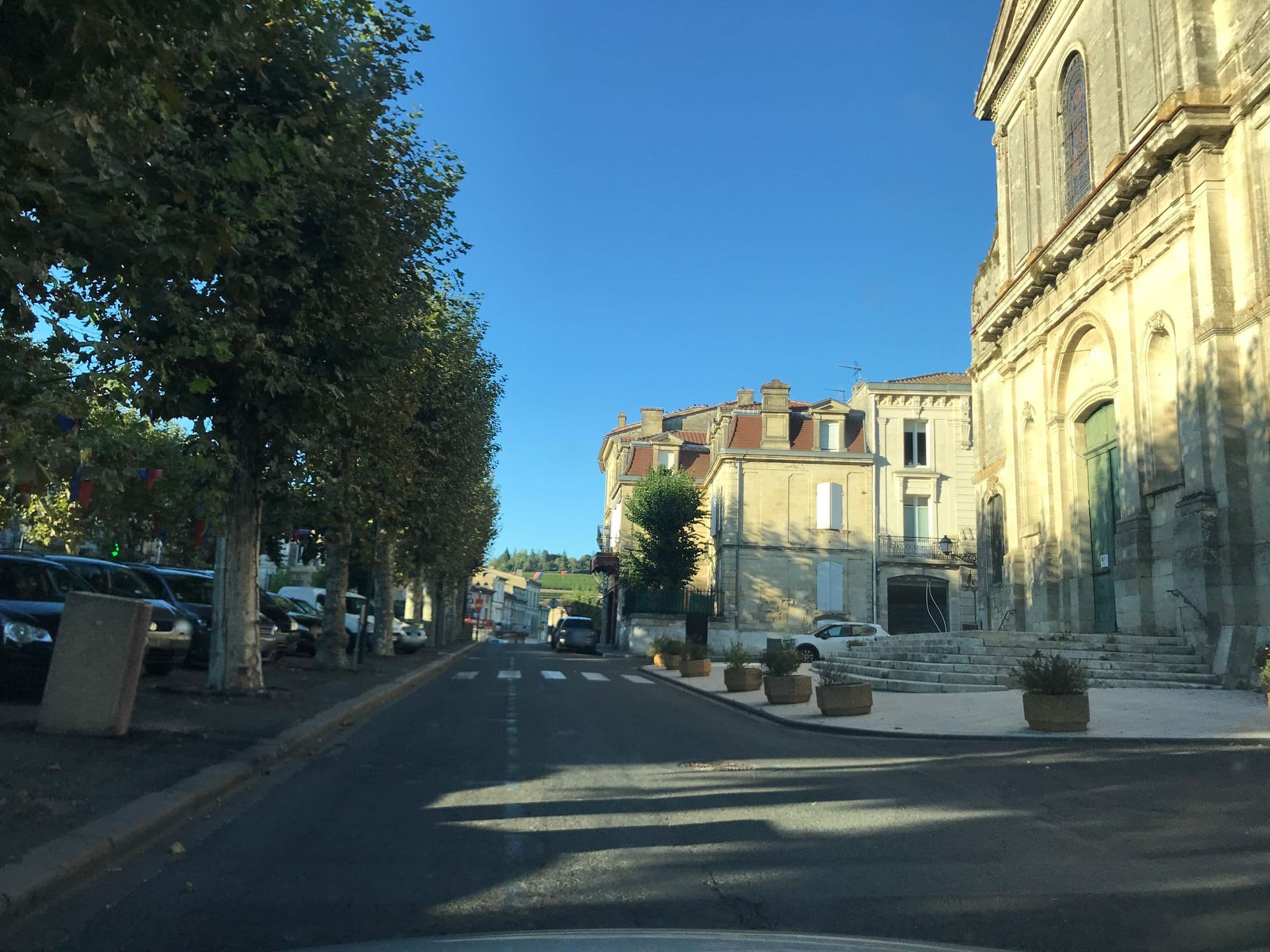 Street view near Restaurant, Castillon-la-Bataille — © pgiraud (CC BY-SA · Mapillary)