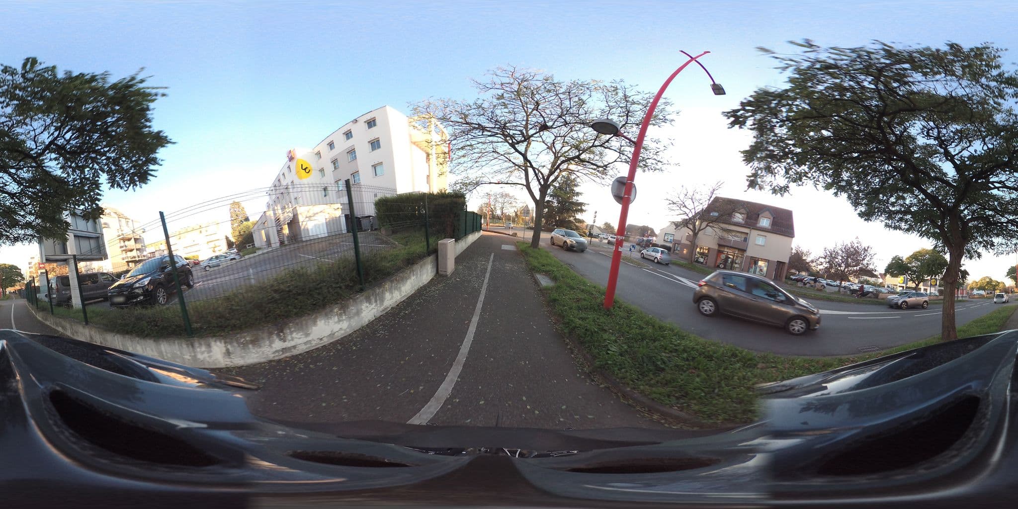 Street view near Ibis Aéroport, Lingolsheim — © franckbbs (CC BY-SA · Mapillary)