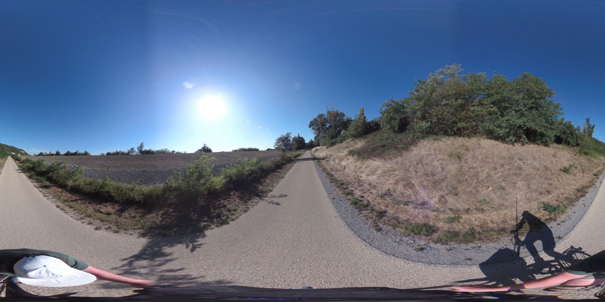 Street view near La gare, Soyons — © geovelo (CC BY-SA · Mapillary)