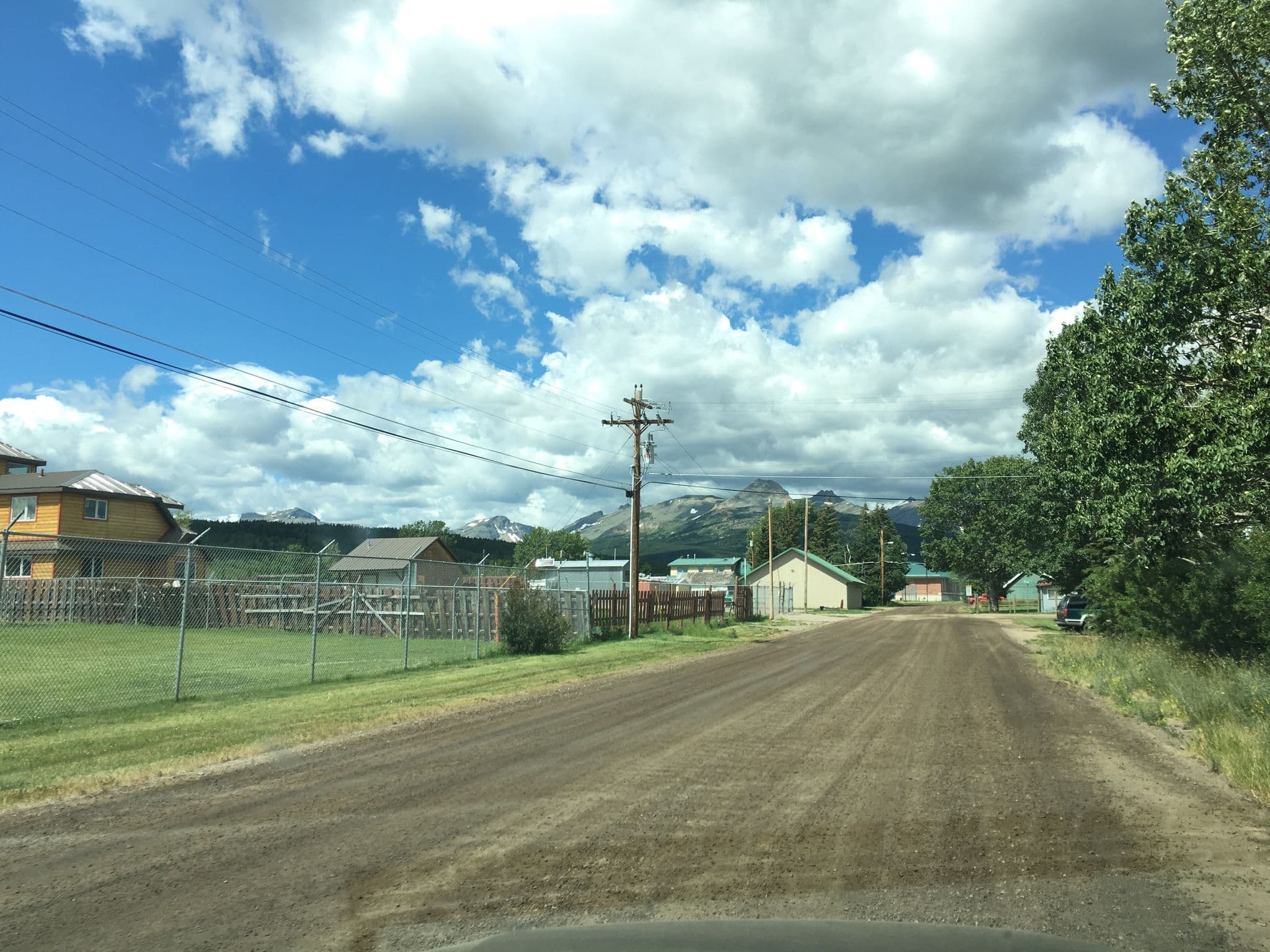 Street view near Glacier Getaway Cabins, South Browning — © nigelramsay (CC BY-SA · Mapillary)