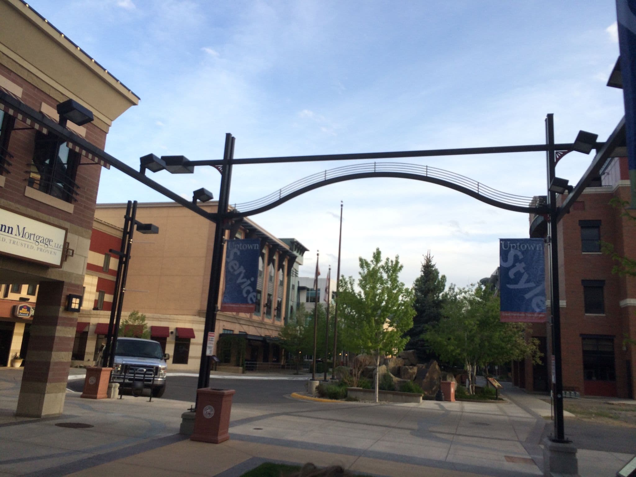 Street view near Historical Anaconda Hotel, Helena — © lyonwj (CC BY-SA · Mapillary)