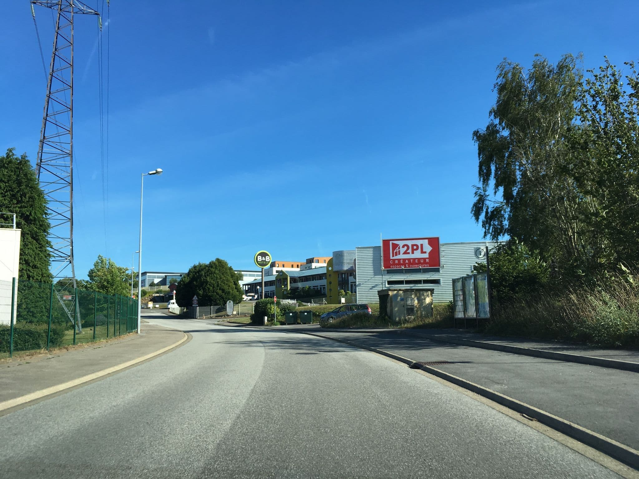 Street view near Hotel Formule 1, Quimper — © mappy_sa (CC BY-SA · Mapillary)