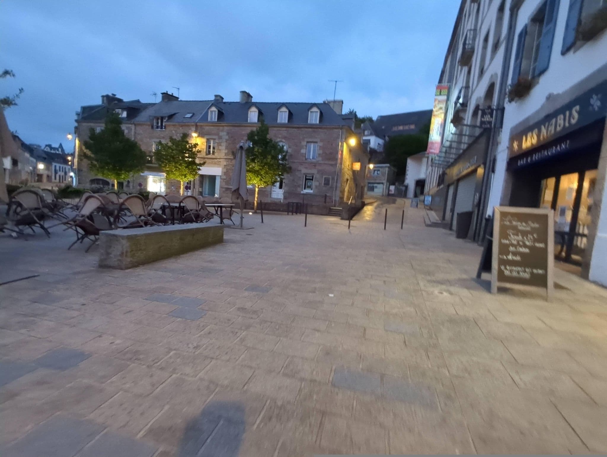 Street view near Les Ajoncs d’Or, Pont-Aven — © andreadfc (CC BY-SA · Mapillary)