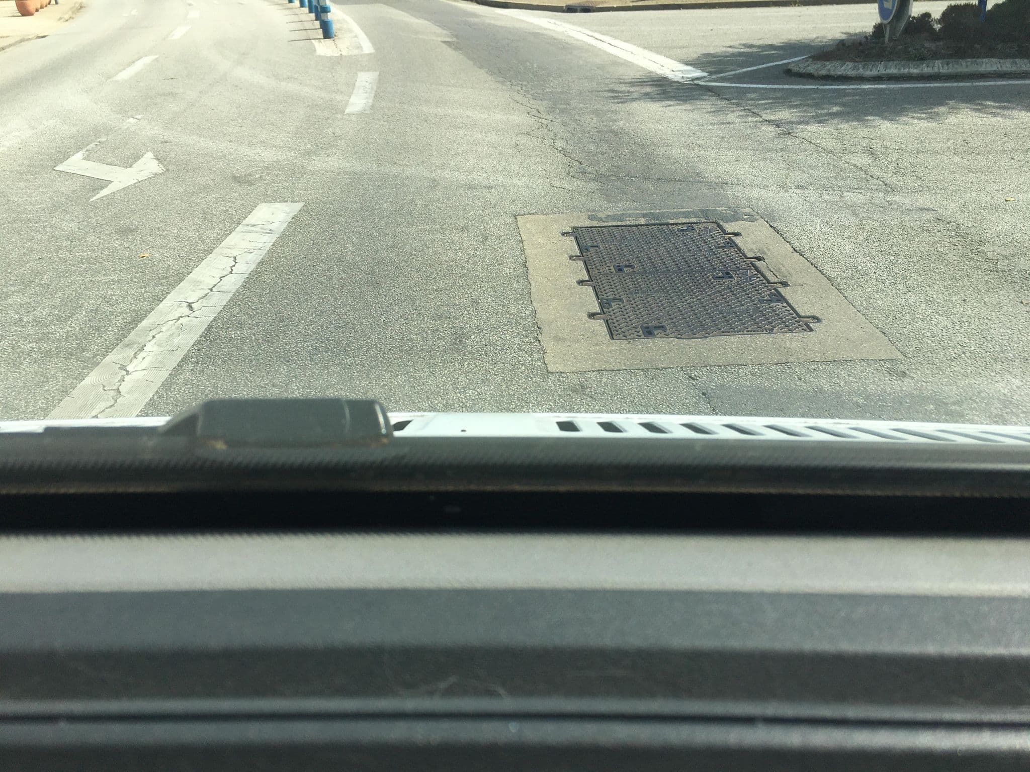 Street view near SASU Le Dolmen, Esquibien — © raymond (CC BY-SA · Mapillary)