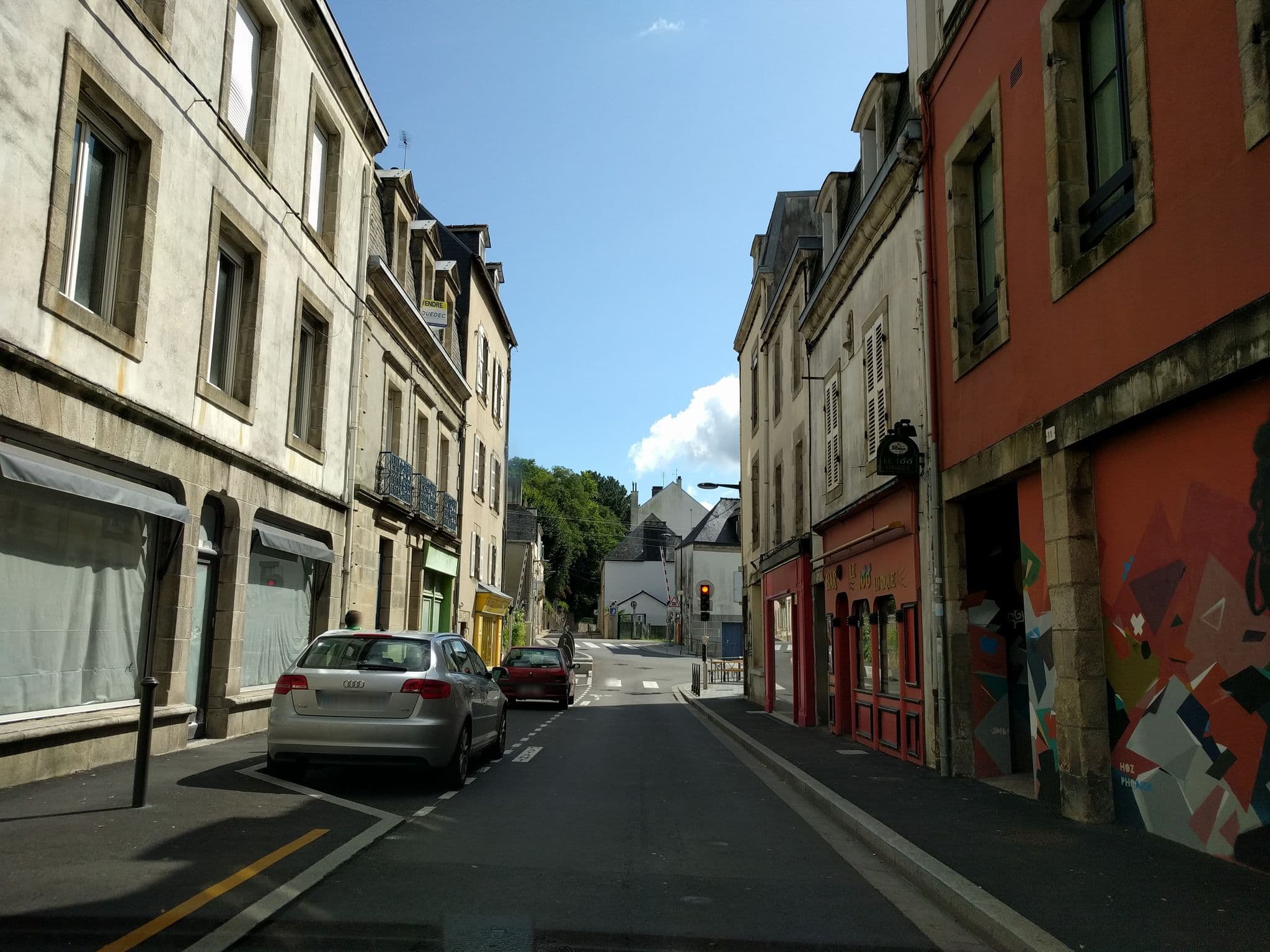 Street view near Hôtel Kregenn, Quimper — © mappy_sa (CC BY-SA · Mapillary)