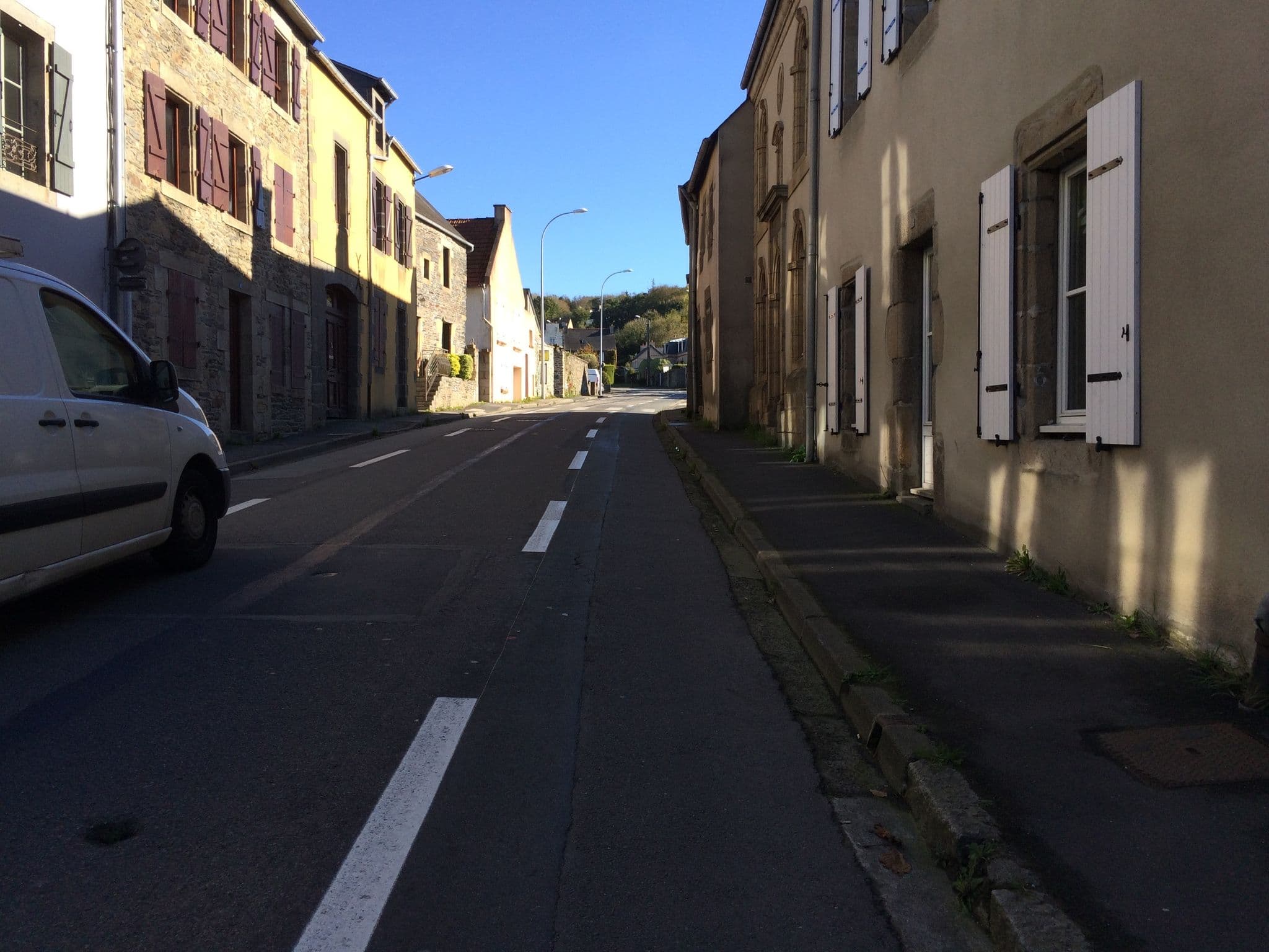 Street view near Residence Belhommet, Landerneau — © josmougn (CC BY-SA · Mapillary)