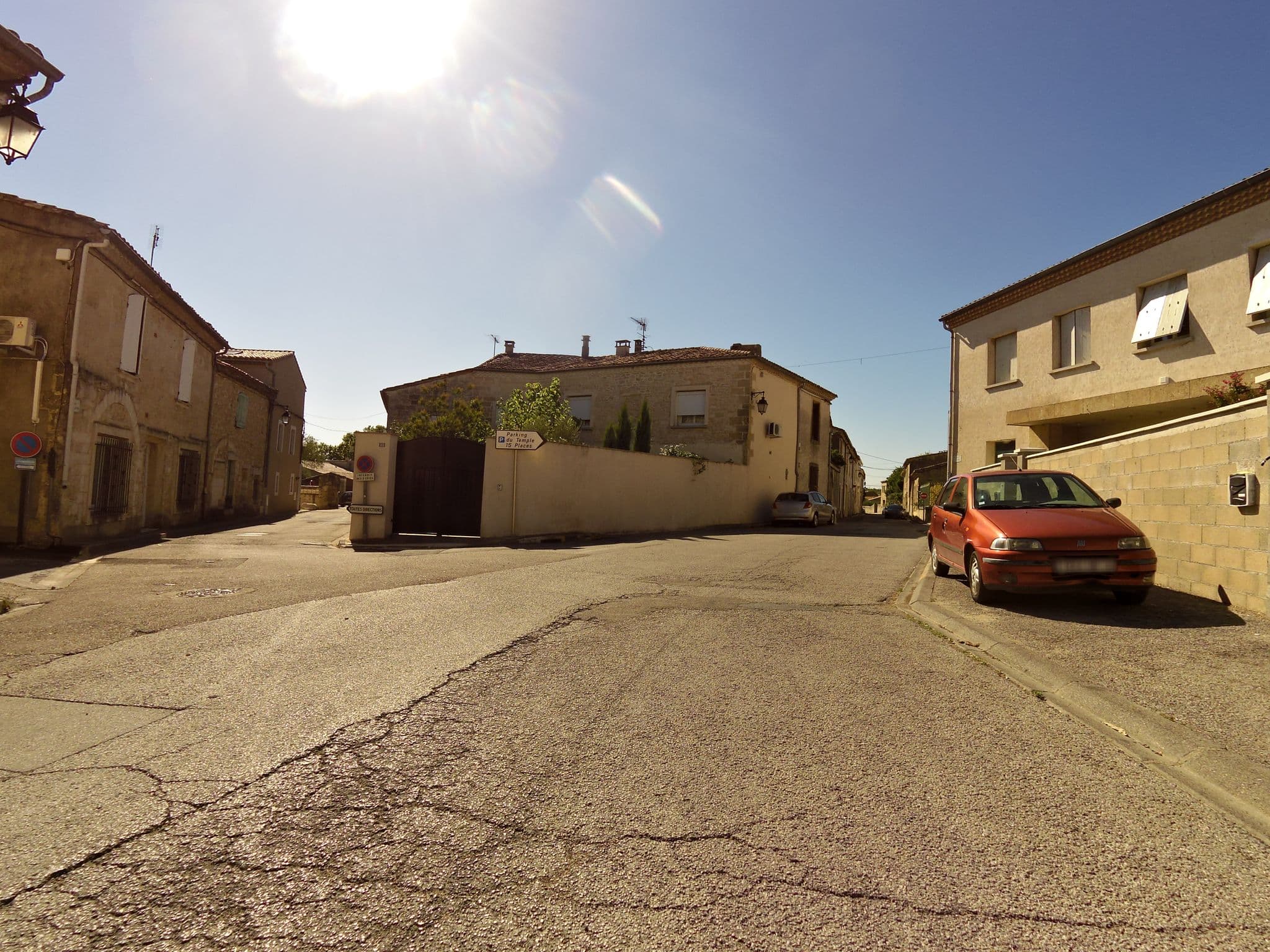Street view near La Clé Secrète, Vergèze — © balooval (CC BY-SA · Mapillary)