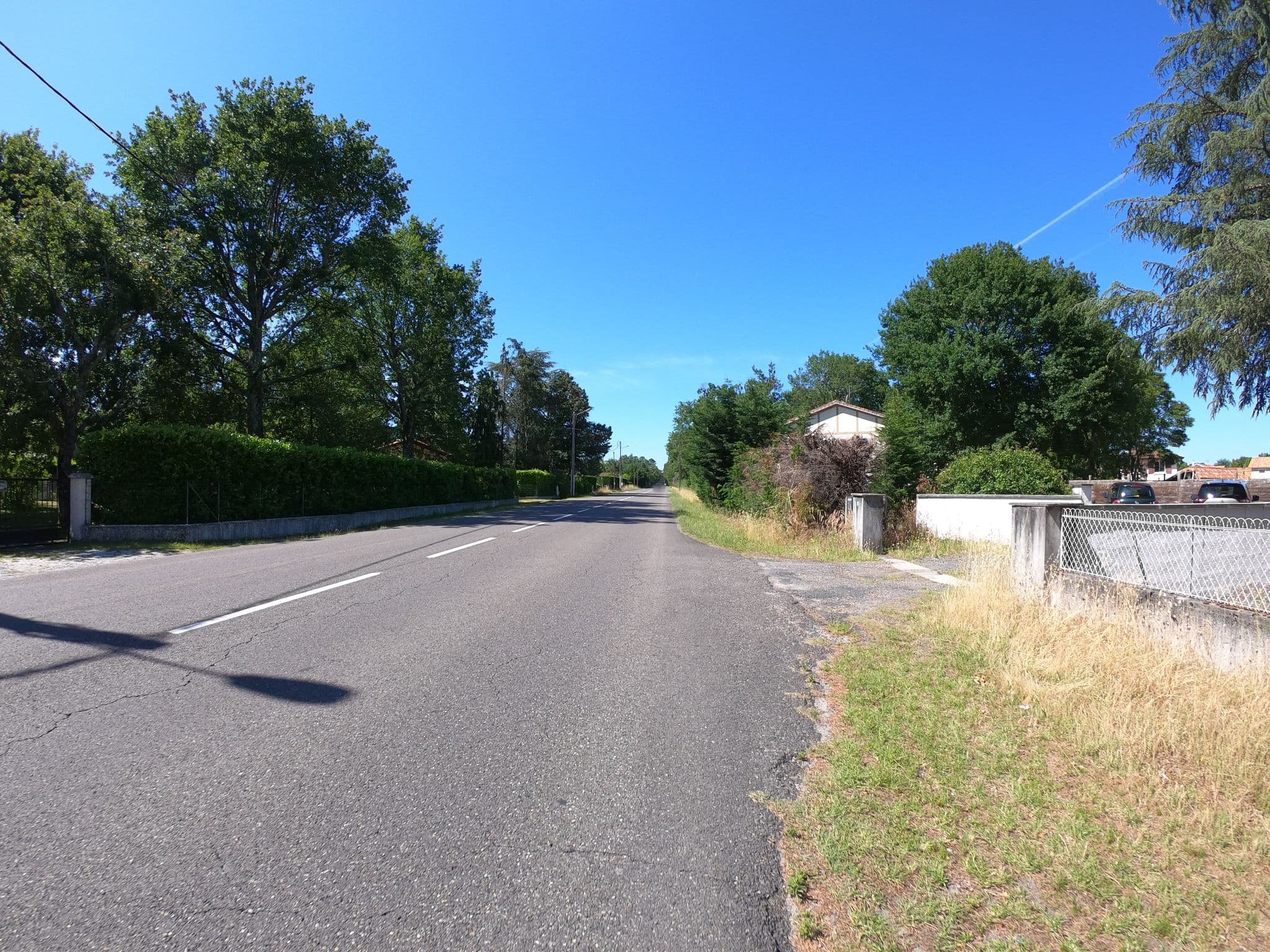 Street view near Gîte Osmonde, Sanguinet — © gitouche (CC BY-SA · Mapillary)