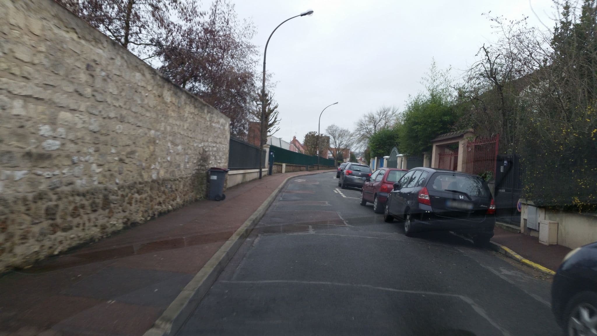 Street view near Guitou et Emilie, Saint-Cloud — © sp8962de (CC BY-SA · Mapillary)