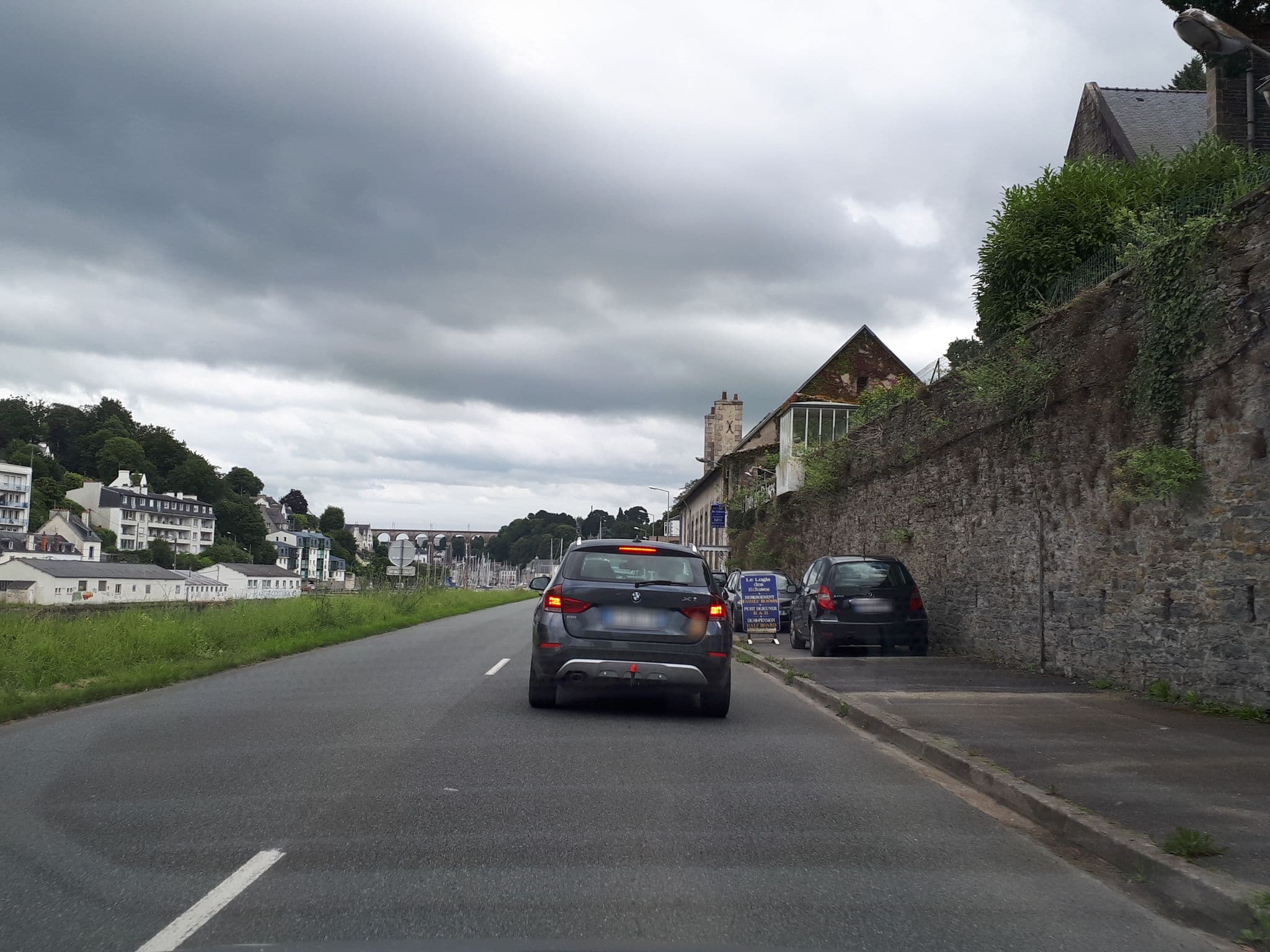 Street view near Petit Bijou, Saint-Martin-des-Champs — © quicky (CC BY-SA · Mapillary)
