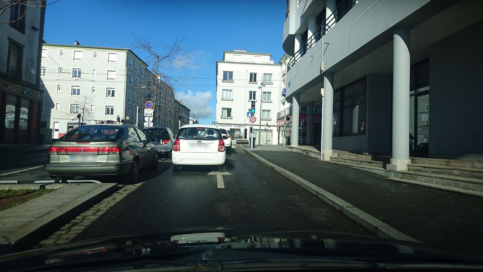 Street view near Western Union, Brest — © ljbouere (CC BY-SA · Mapillary)