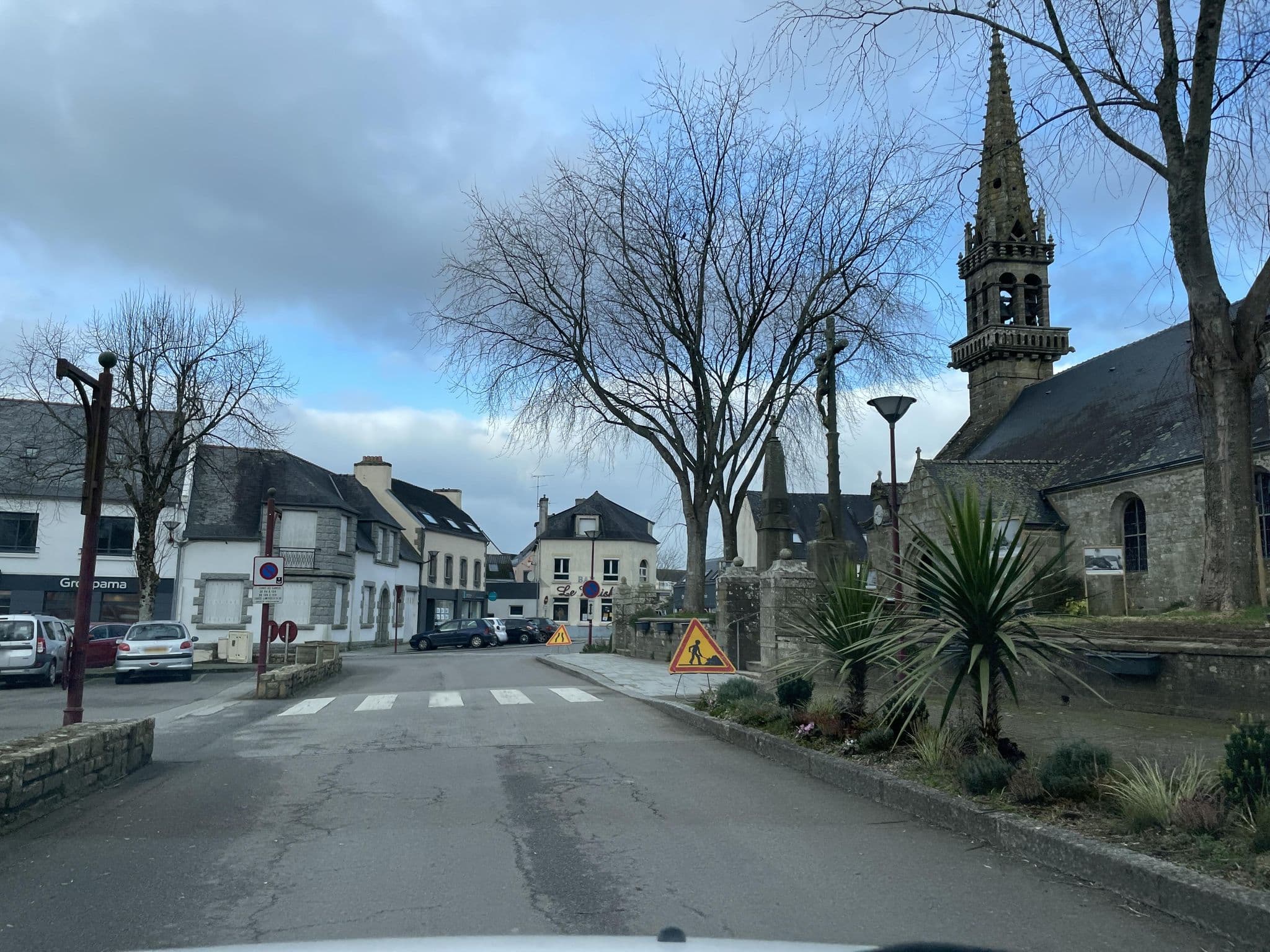 Street view near Gîtes de Sainte Cécile, Briec — © Cedric29 (CC BY-SA · Mapillary)
