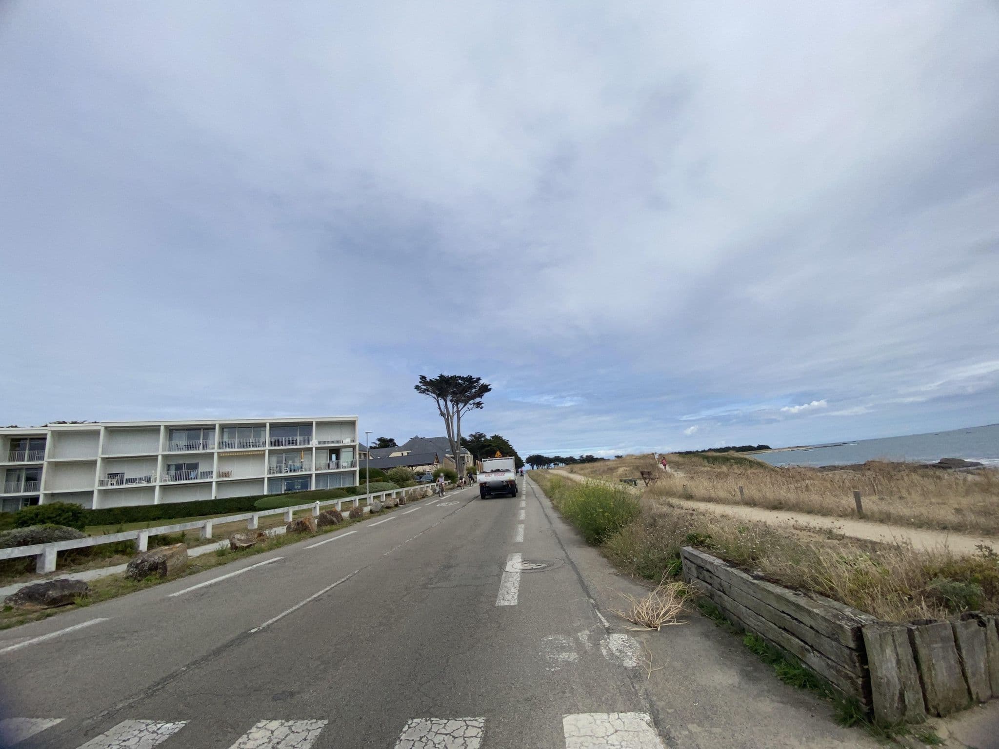 Street view near Appartement Belles Vacances, Quiberon — © deleted_user (CC BY-SA · Mapillary)