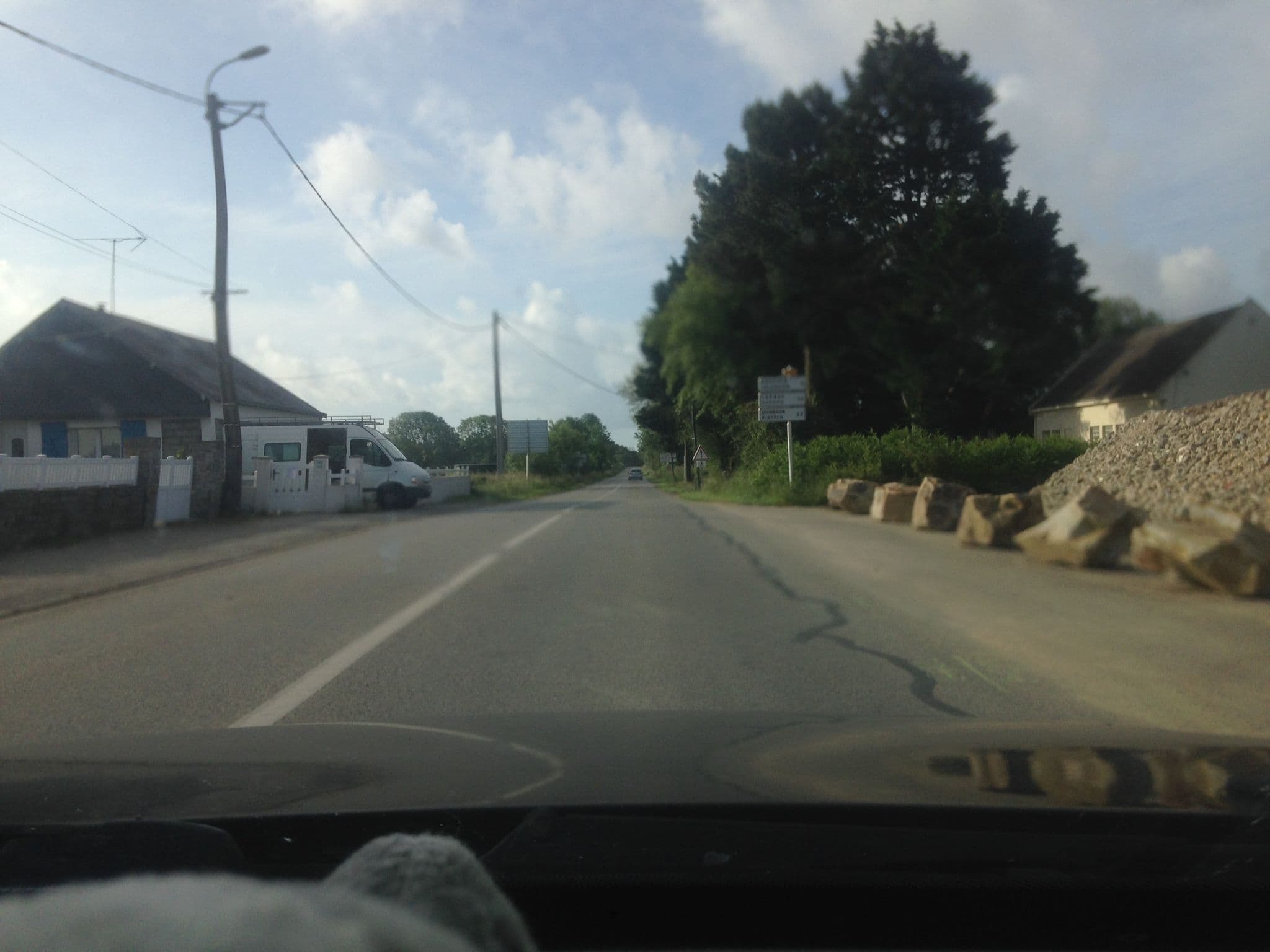 Street view near Auberge du sous Bois, Belz — © arvaot (CC BY-SA · Mapillary)