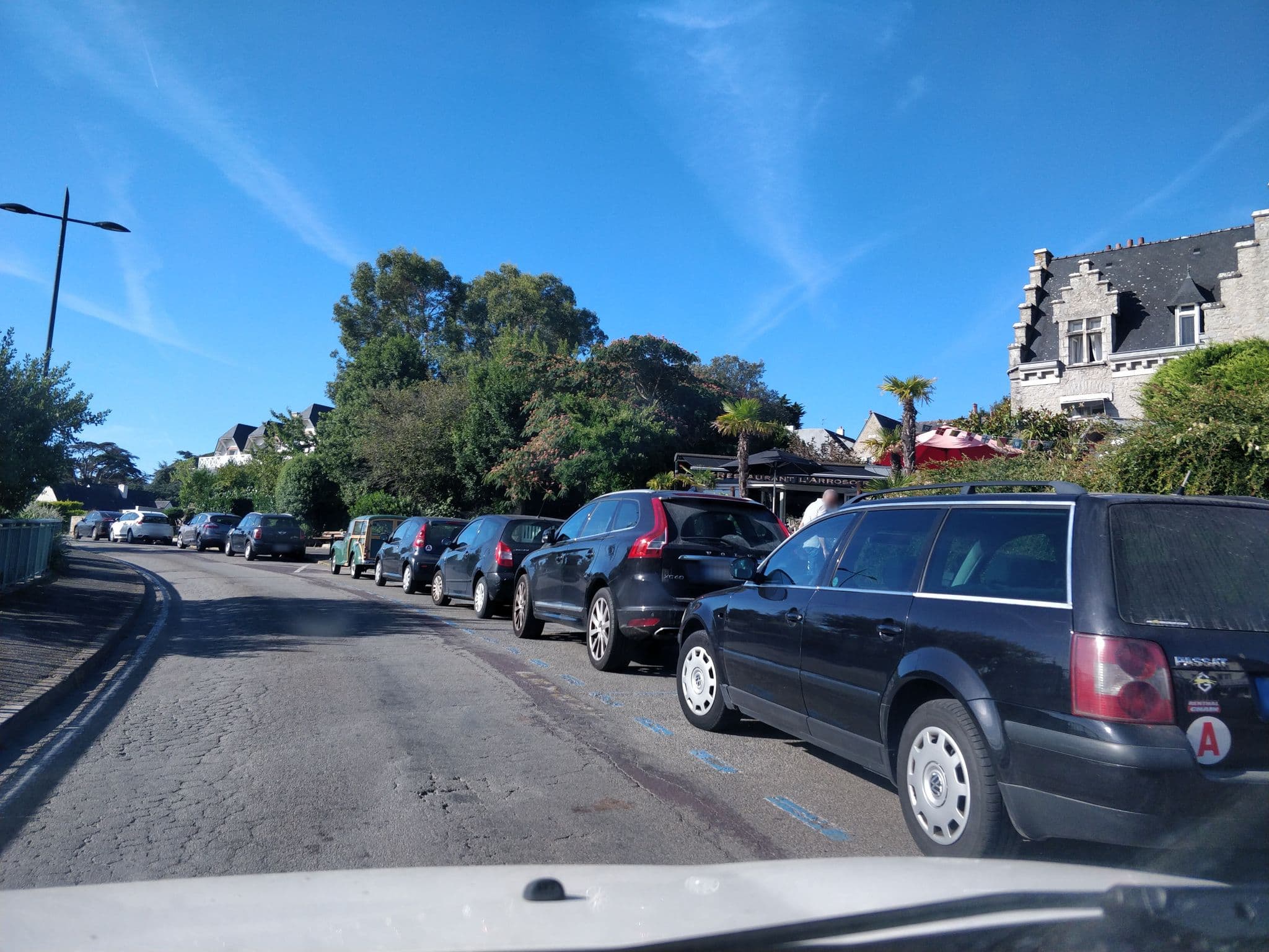 Street view near Petit Hôtel Des Hortensias, La Trinité-sur-Mer — © mgageo (CC BY-SA · Mapillary)