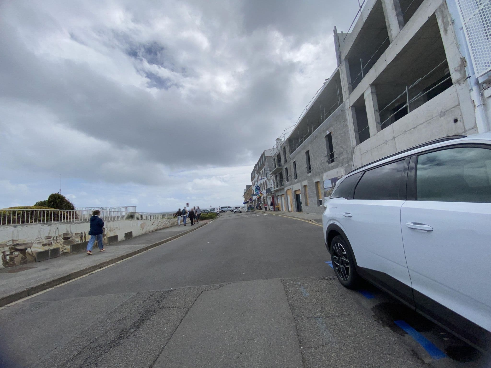Street view near Le Neptune, Quiberon — © deleted_user (CC BY-SA · Mapillary)