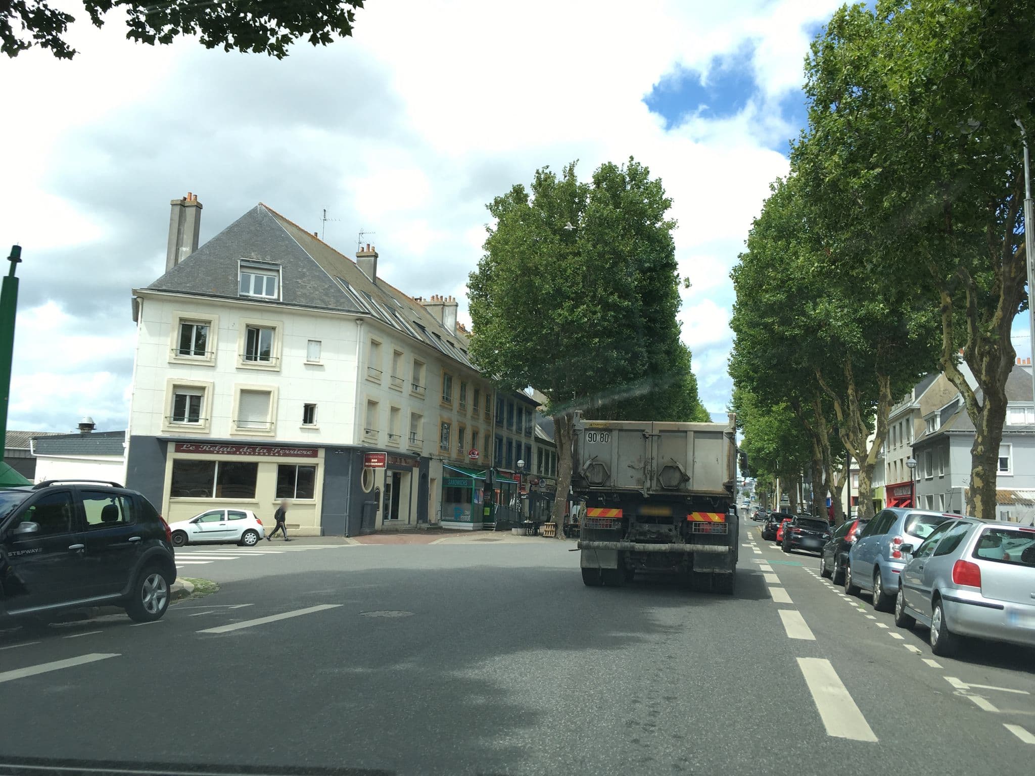 Street view near Hôtel La Pèrierre, Lorient — © mappy_sa (CC BY-SA · Mapillary)