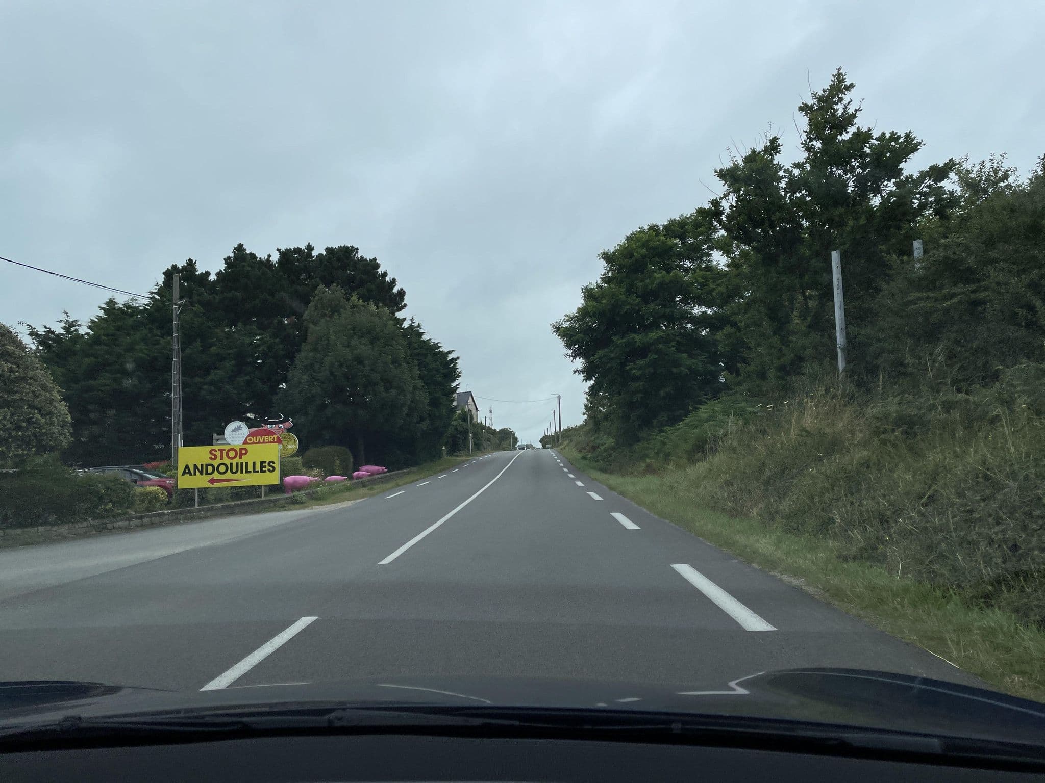 Street view near Hippocampe Hotel Plouharnel, Plouharnel — © kino (CC BY-SA · Mapillary)