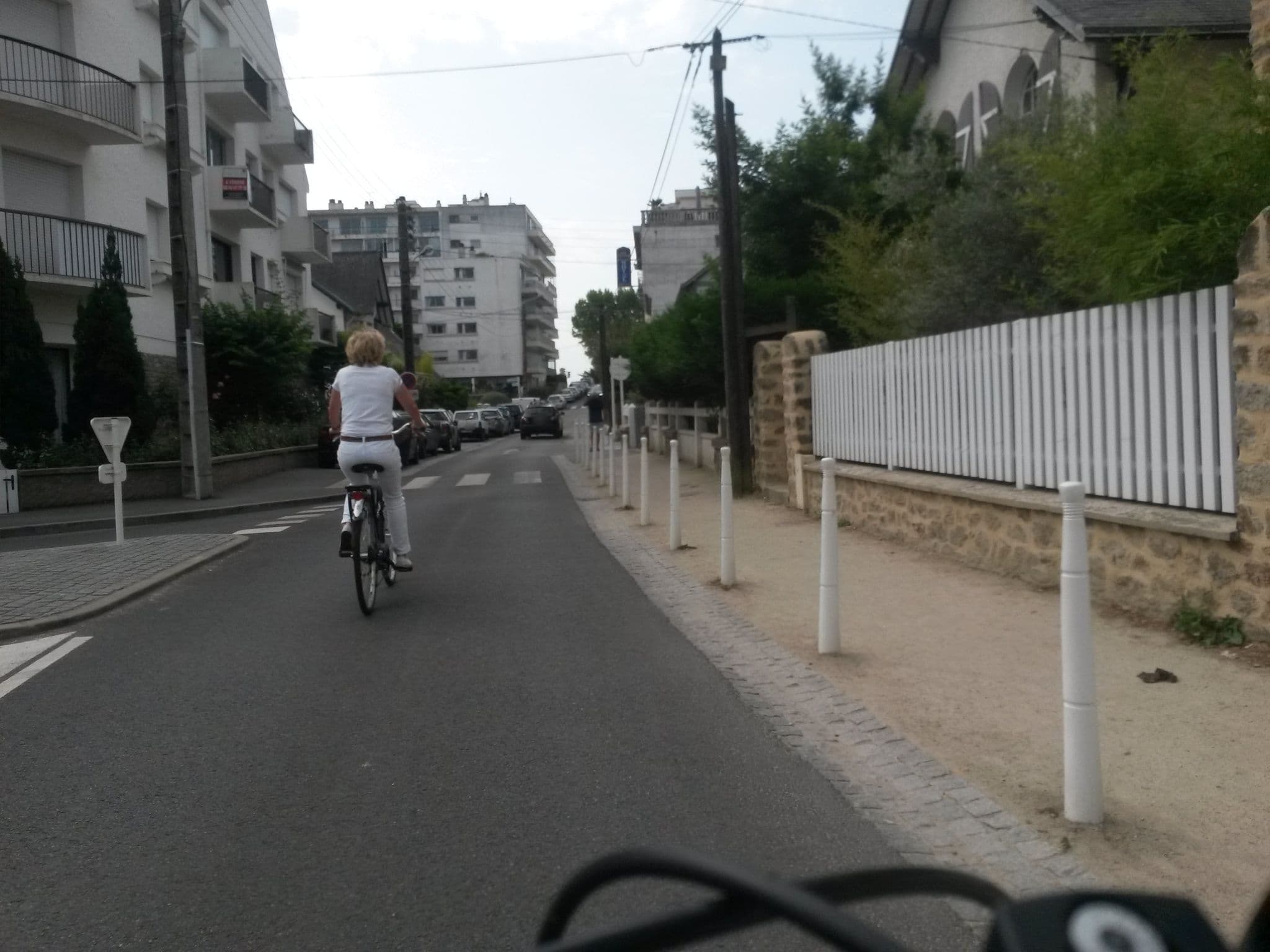 Street view near Le Saint-Christophe, La Baule-Escoublac — © rausk (CC BY-SA · Mapillary)