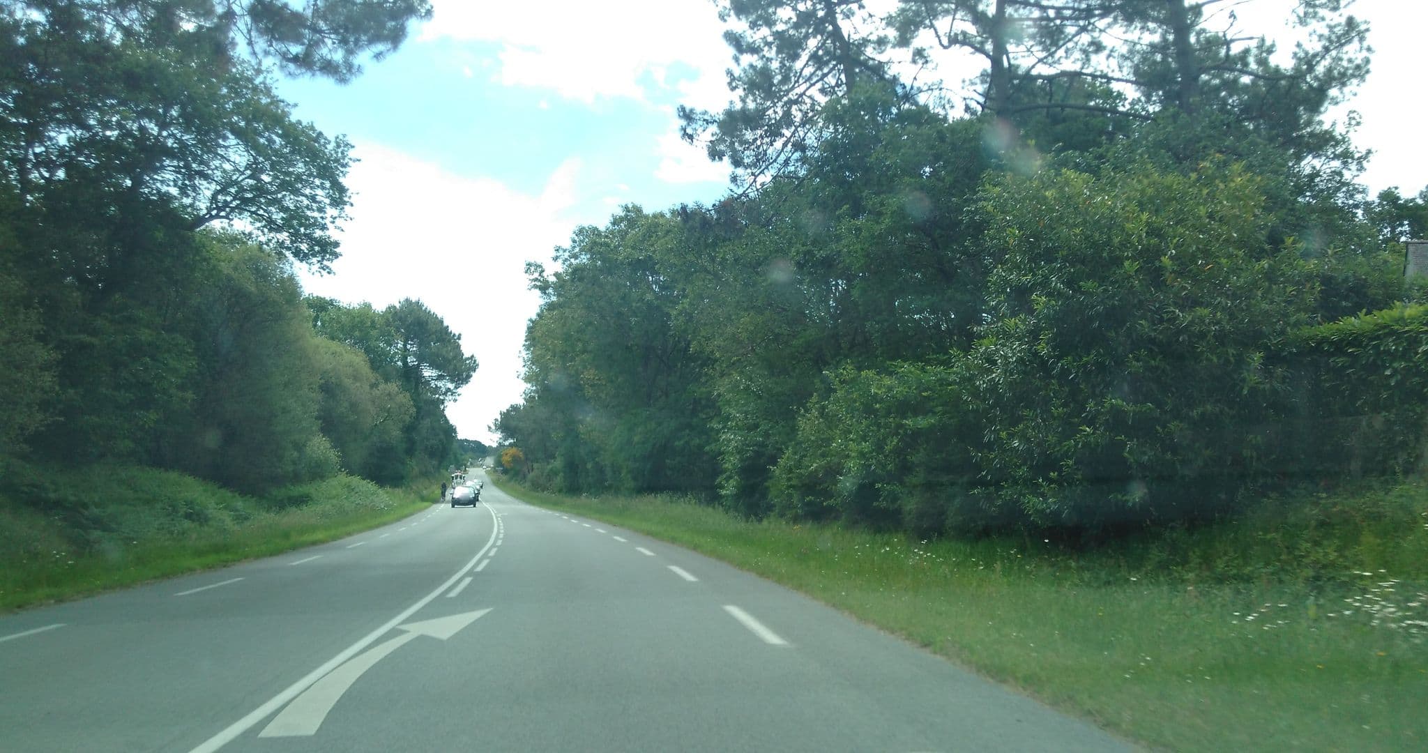 Street view near Chambres d'Hôtes Annie Lorcy, La Trinité-sur-Mer — © panieravide (CC BY-SA · Mapillary)