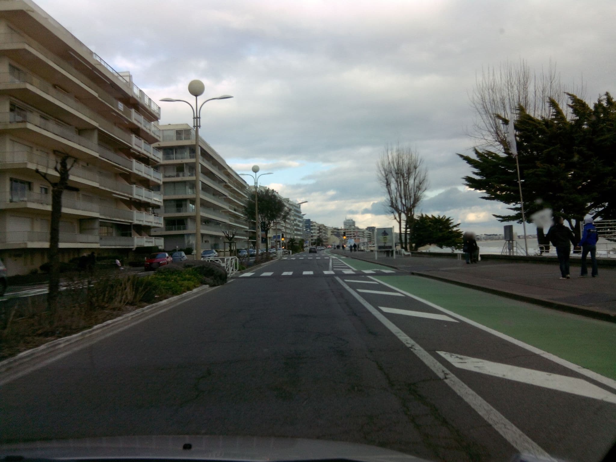 Street view near Saint Nazaire, La Baule-Escoublac — © alainproviste (CC BY-SA · Mapillary)