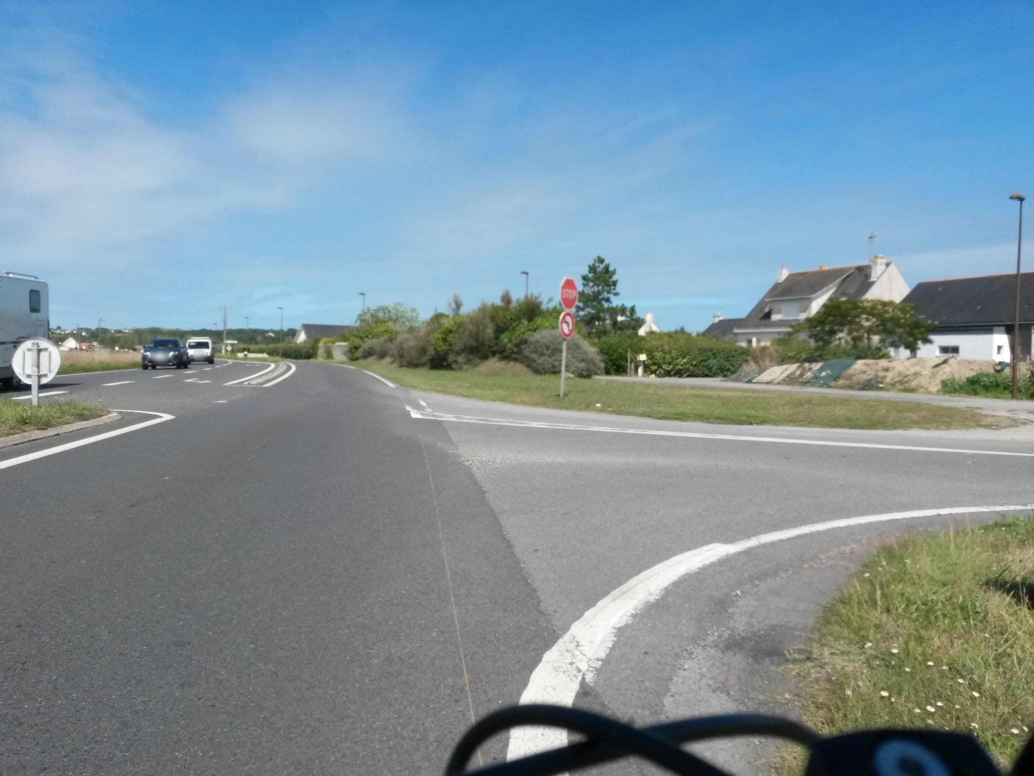 Street view near Gîte La Salorge, Guérande — © rausk (CC BY-SA · Mapillary)
