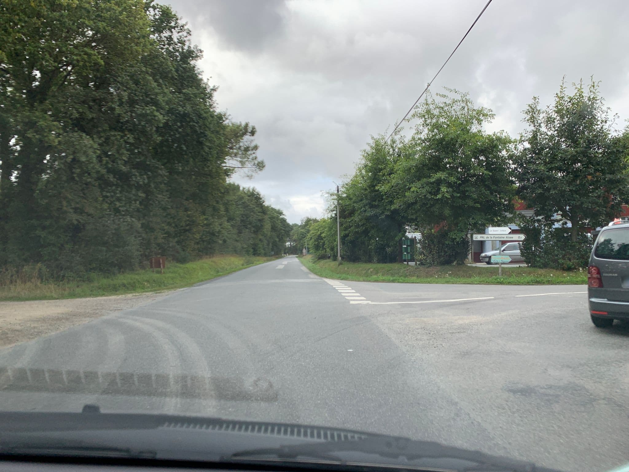 Street view near Bourse Michel, Férel — © jitenshaniko (CC BY-SA · Mapillary)