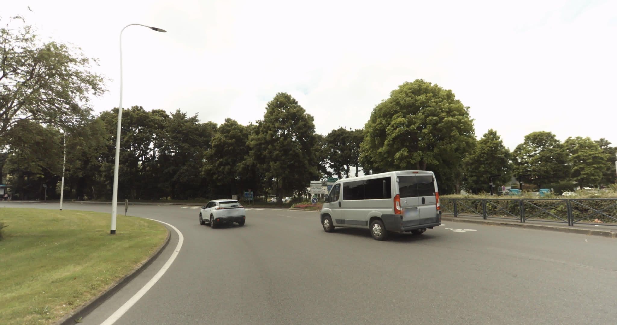 Street view near ibis Styles Saint Brieuc Plerin, Plérin — © sogefi (CC BY-SA · Mapillary)