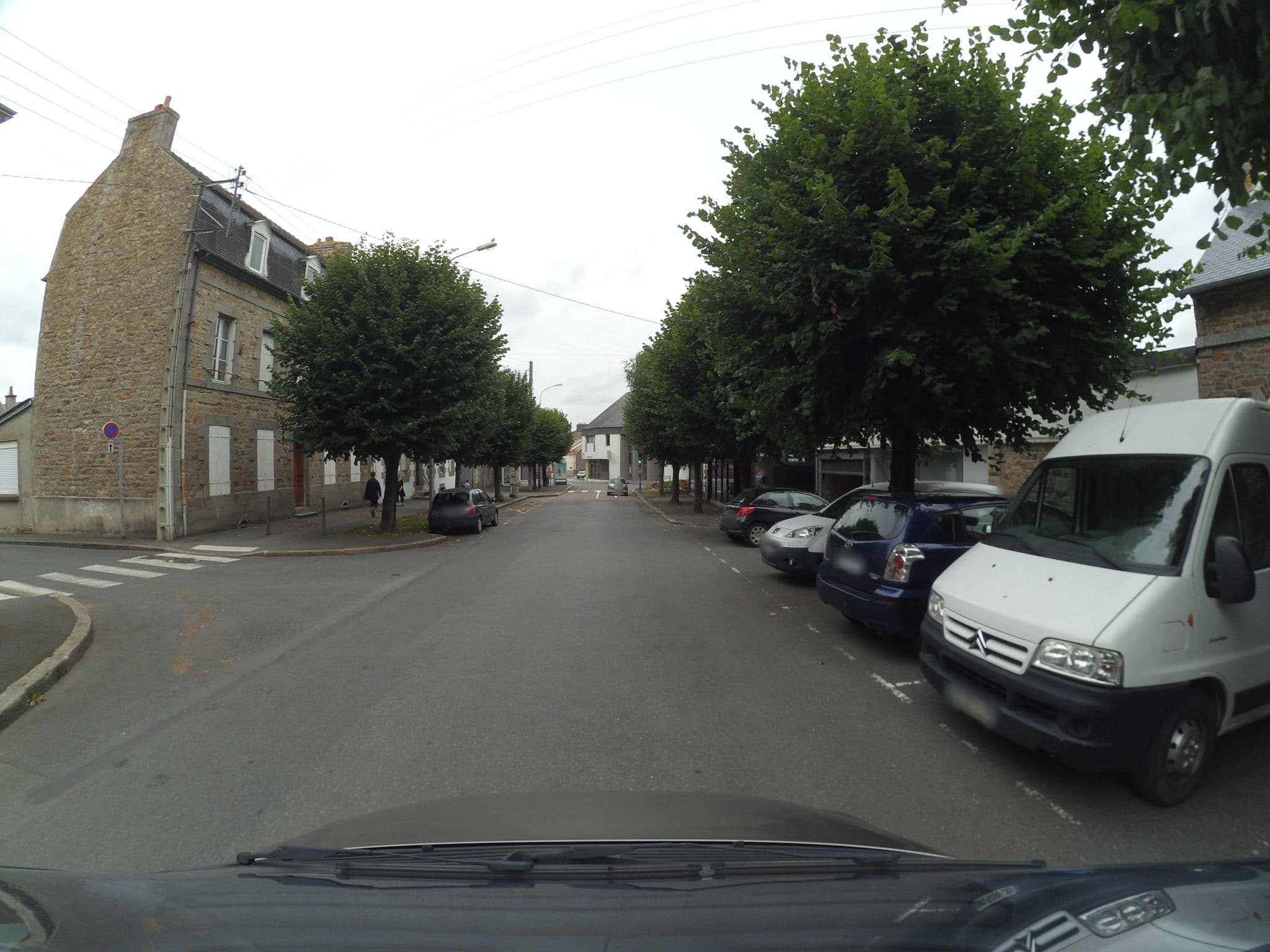 Street view near Hôtel le Quartz, Guingamp — © stephanep (CC BY-SA · Mapillary)
