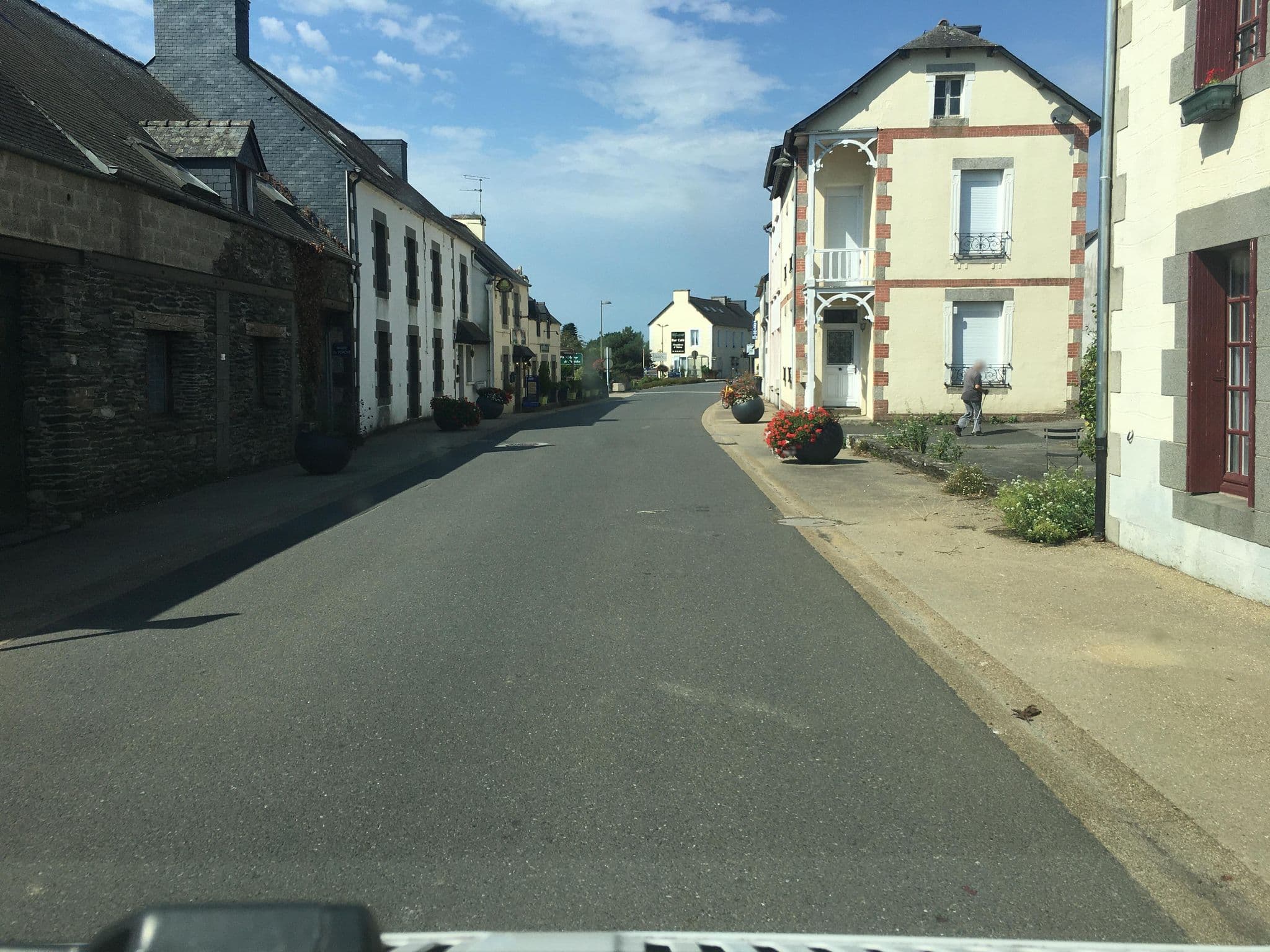 Street view near Gîte de Caurel, Mûr-de-Bretagne — © raymond (CC BY-SA · Mapillary)