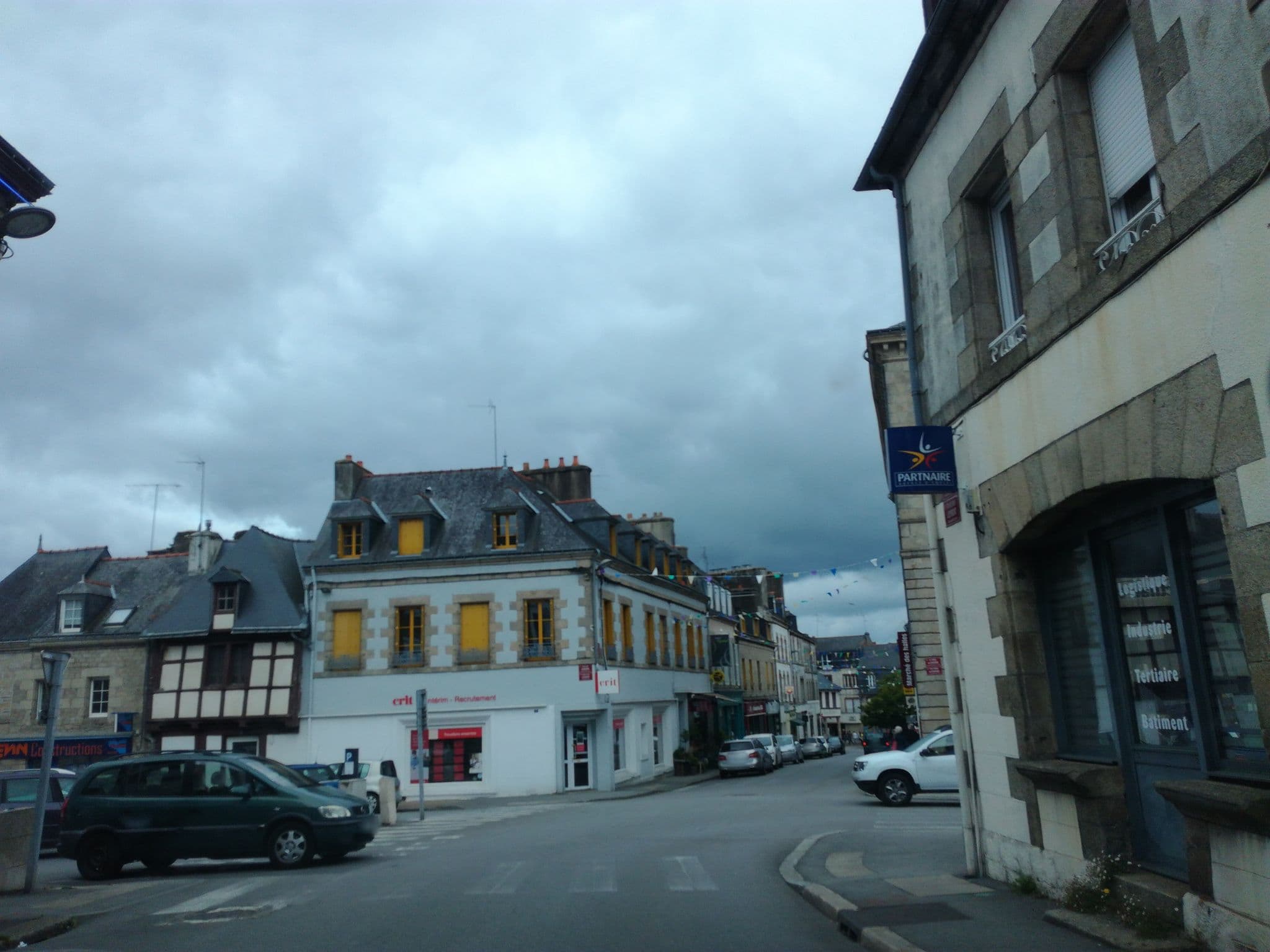 Street view near Hôtel Restaurant Martin, Pontivy — © kriom (CC BY-SA · Mapillary)