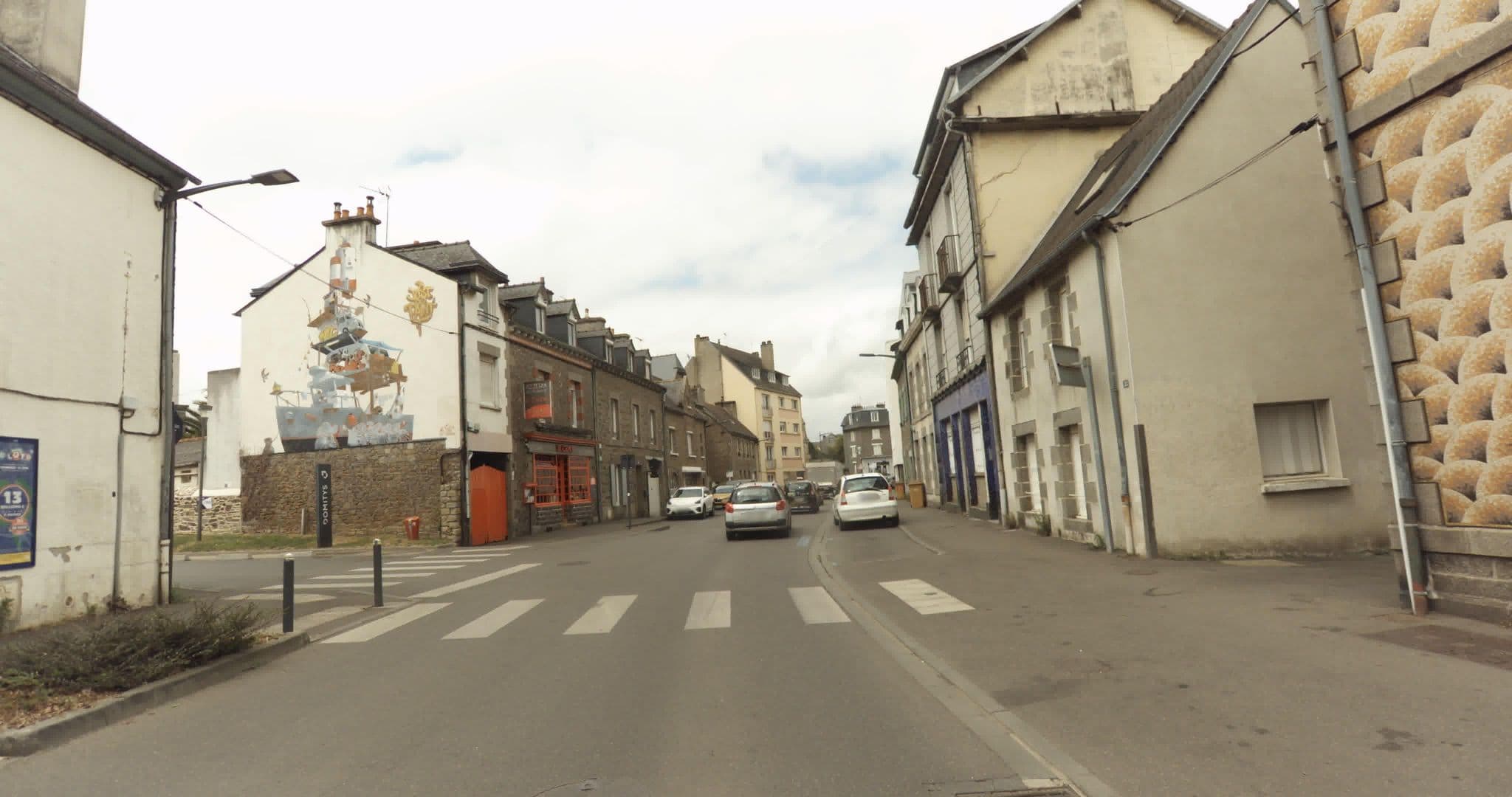 Street view near Résidence Services Seniors DOMITYS - Le Griffon d'Or, Saint-Brieuc — © sogefi (CC BY-SA · Mapillary)